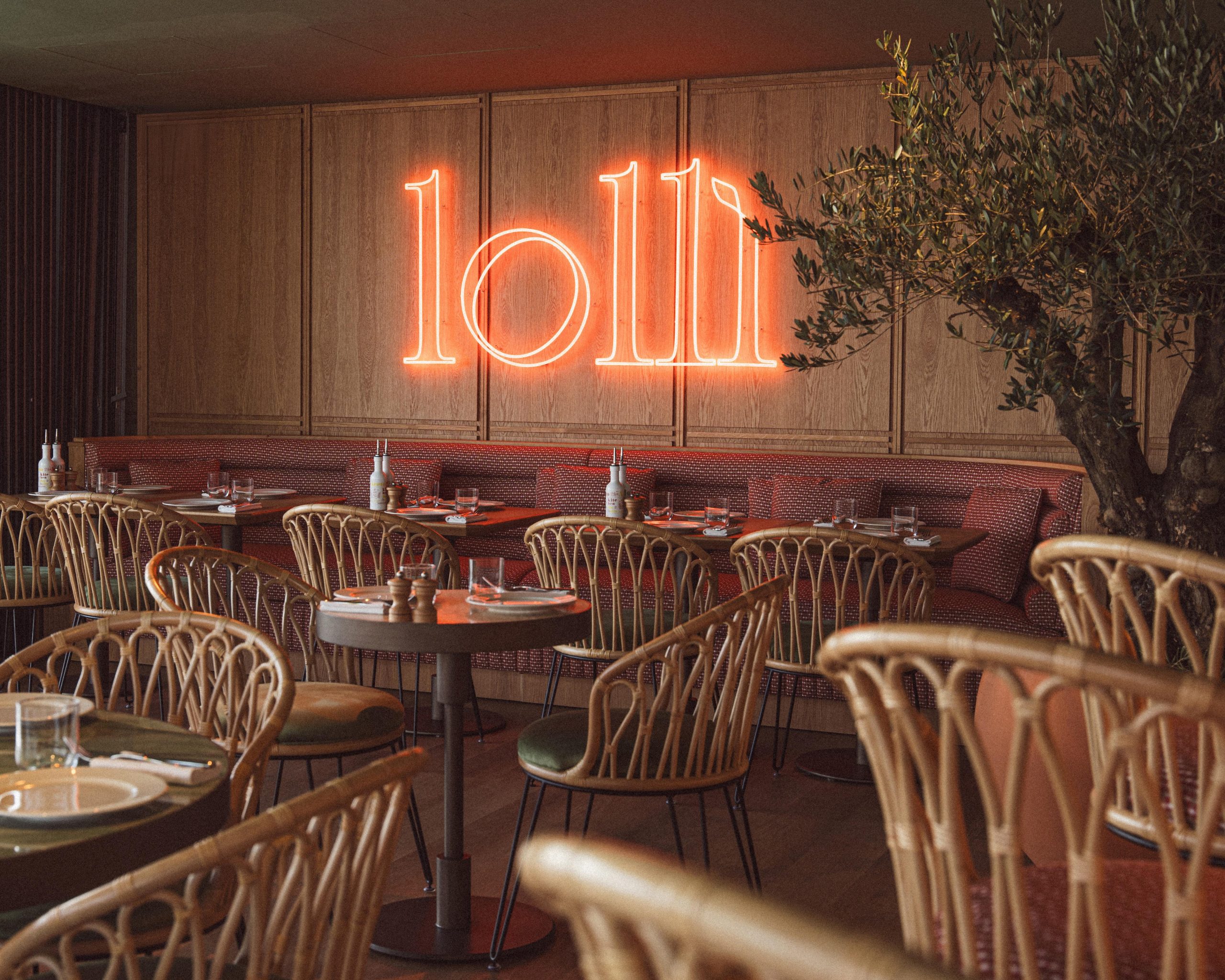 Dubai: Lunch at The View the Palm Observatory – Dubai, United Arab Emirates