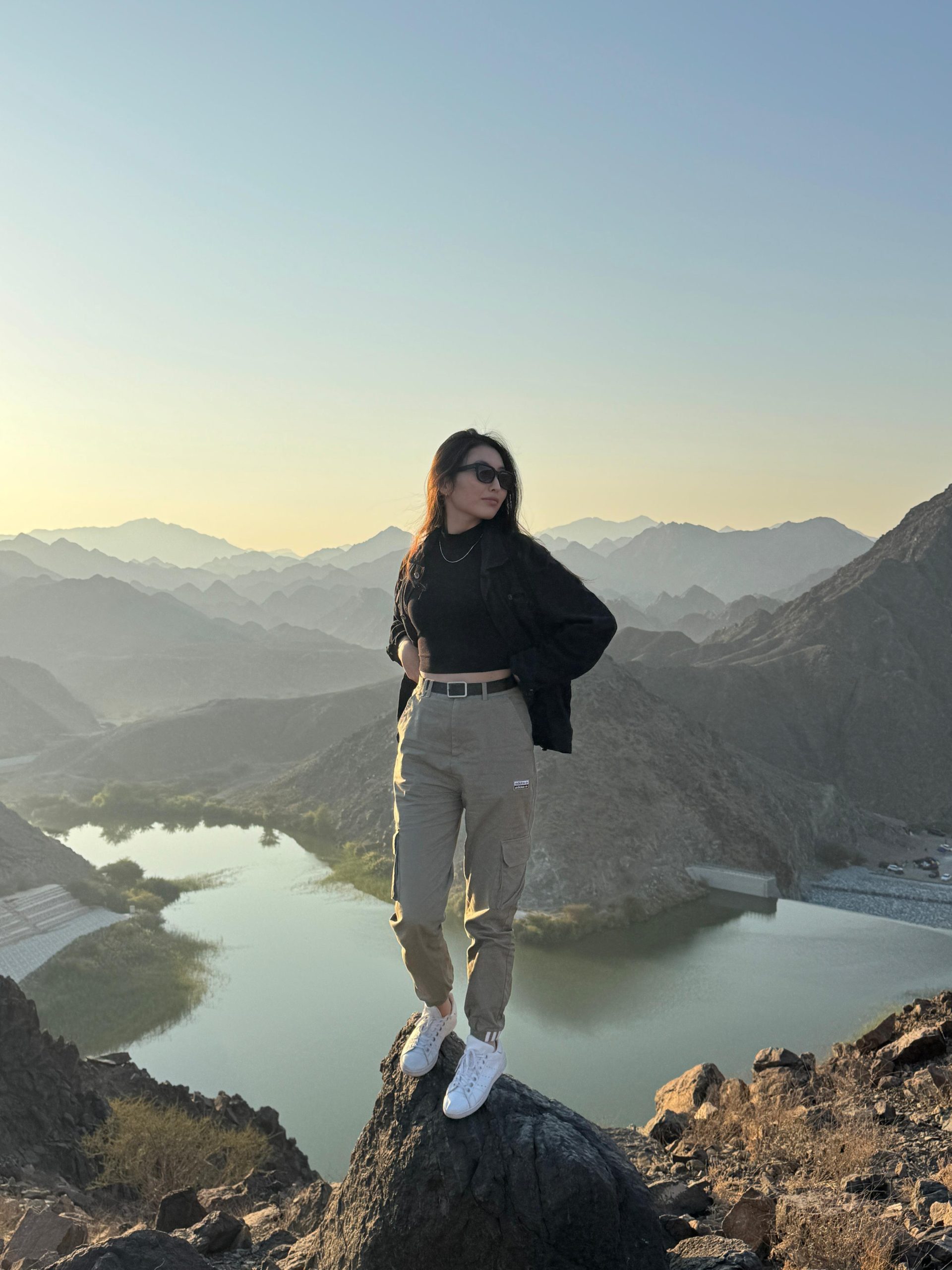 Dubai: challenging hiking guide trip to Wadi Shawka RAK – Ras al-Khaimah, United Arab Emirates