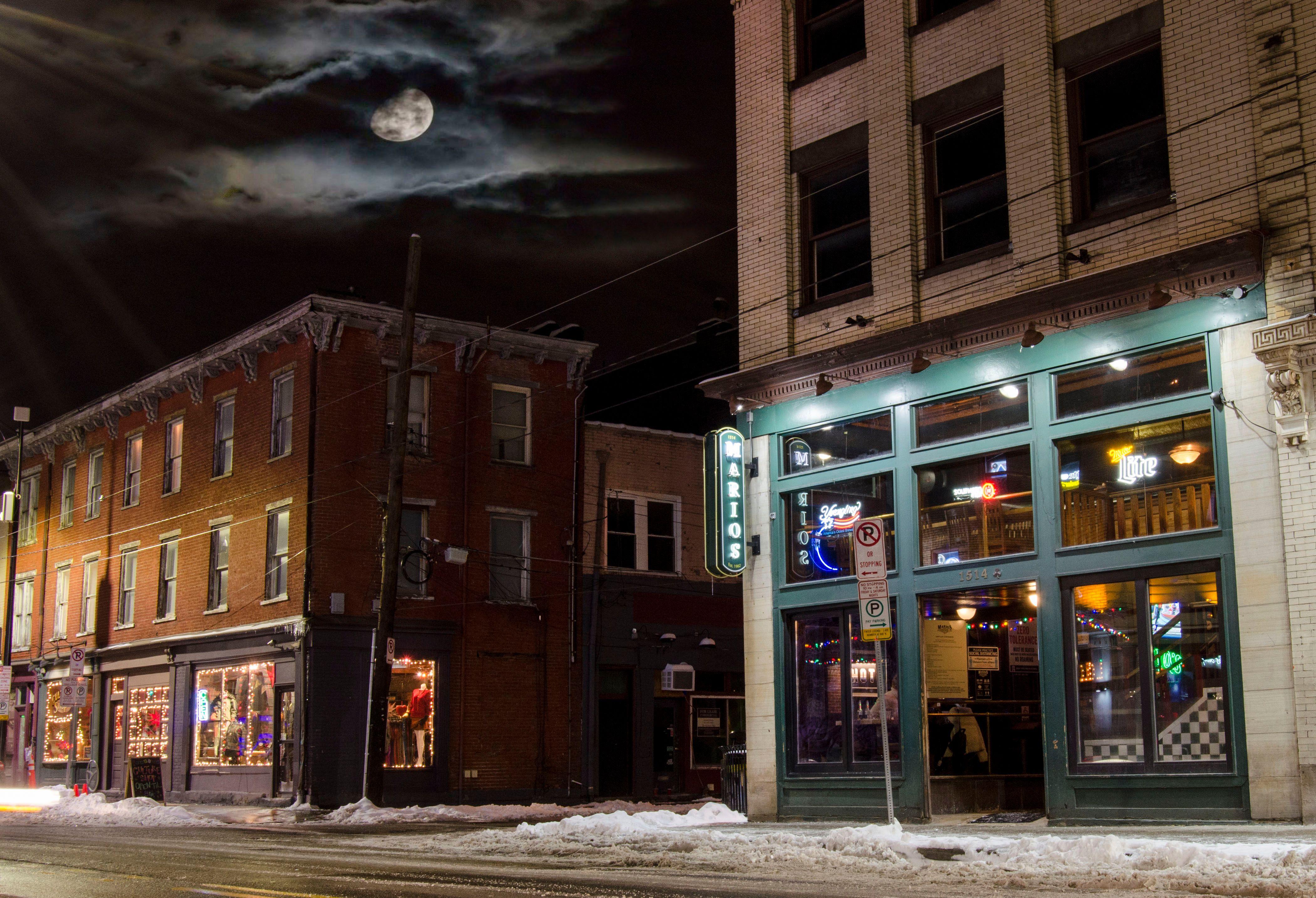 Echoes from the Iron Forge: Pittsburg Phantoms Ghost Tours – Pittsburgh, Pennsylvania