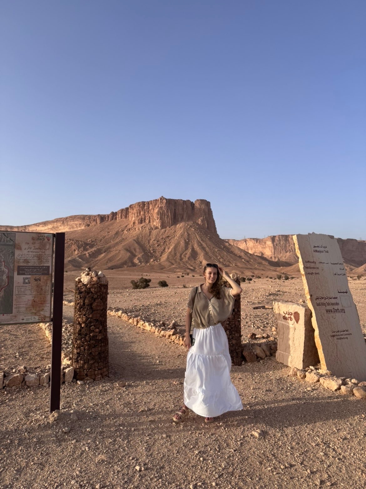 Edge of the World 2: Hike & Camel/Horse Farm – Saudi Arabia