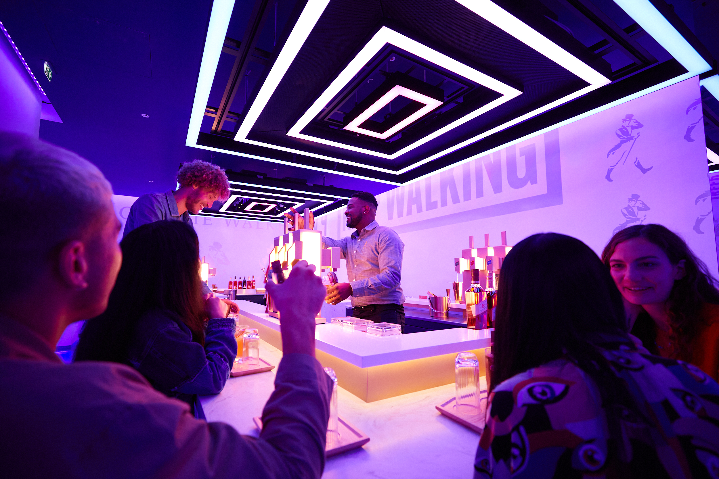 Edinburgh: The Johnnie Walker Signature Experience – Edinburgh, United Kingdom