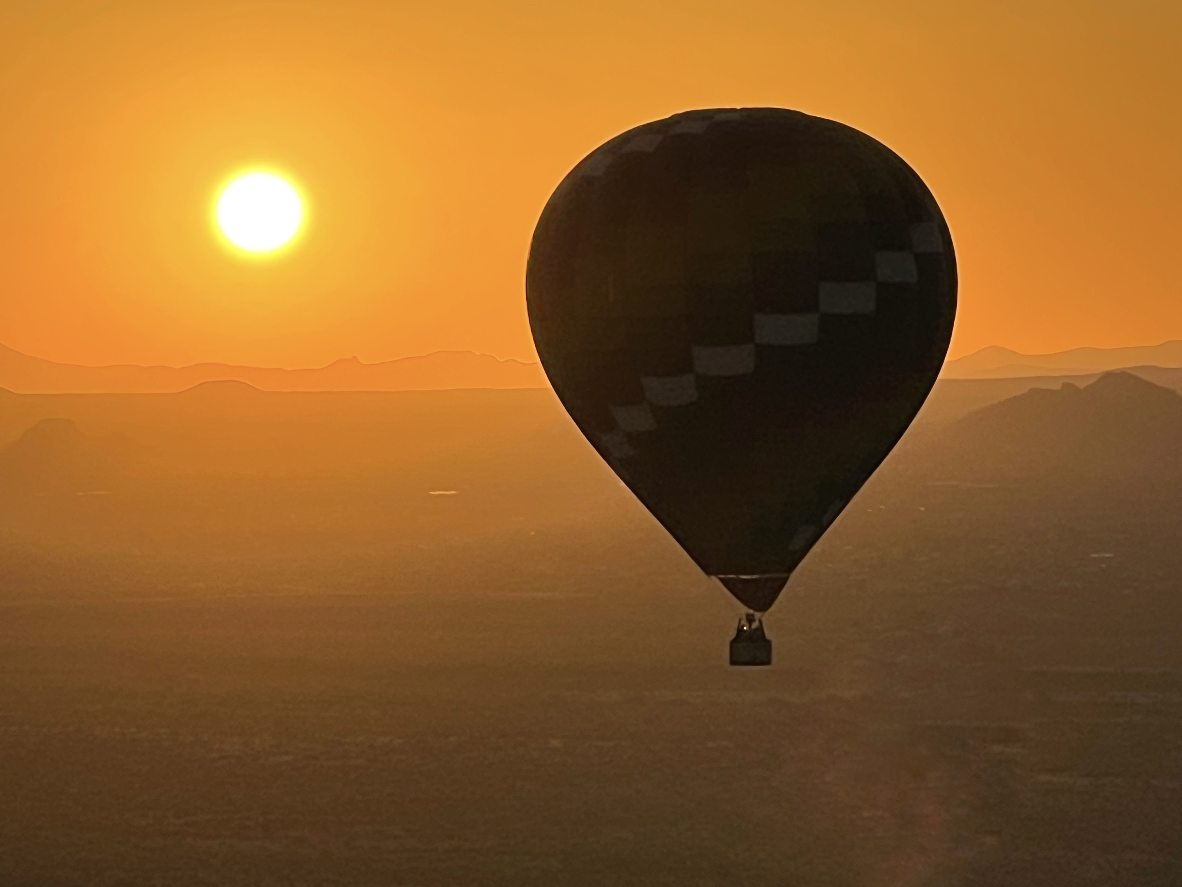 Epic Sonoran Sunrise Balloon Flight – Phoenix, Arizona
