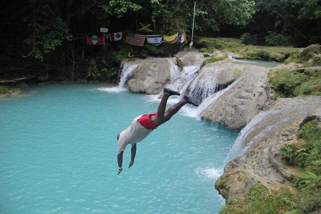 Falmouth: Blue Hole Secret Falls Adventure – Cool Blue Hole Ocho Rios, Jamaica
