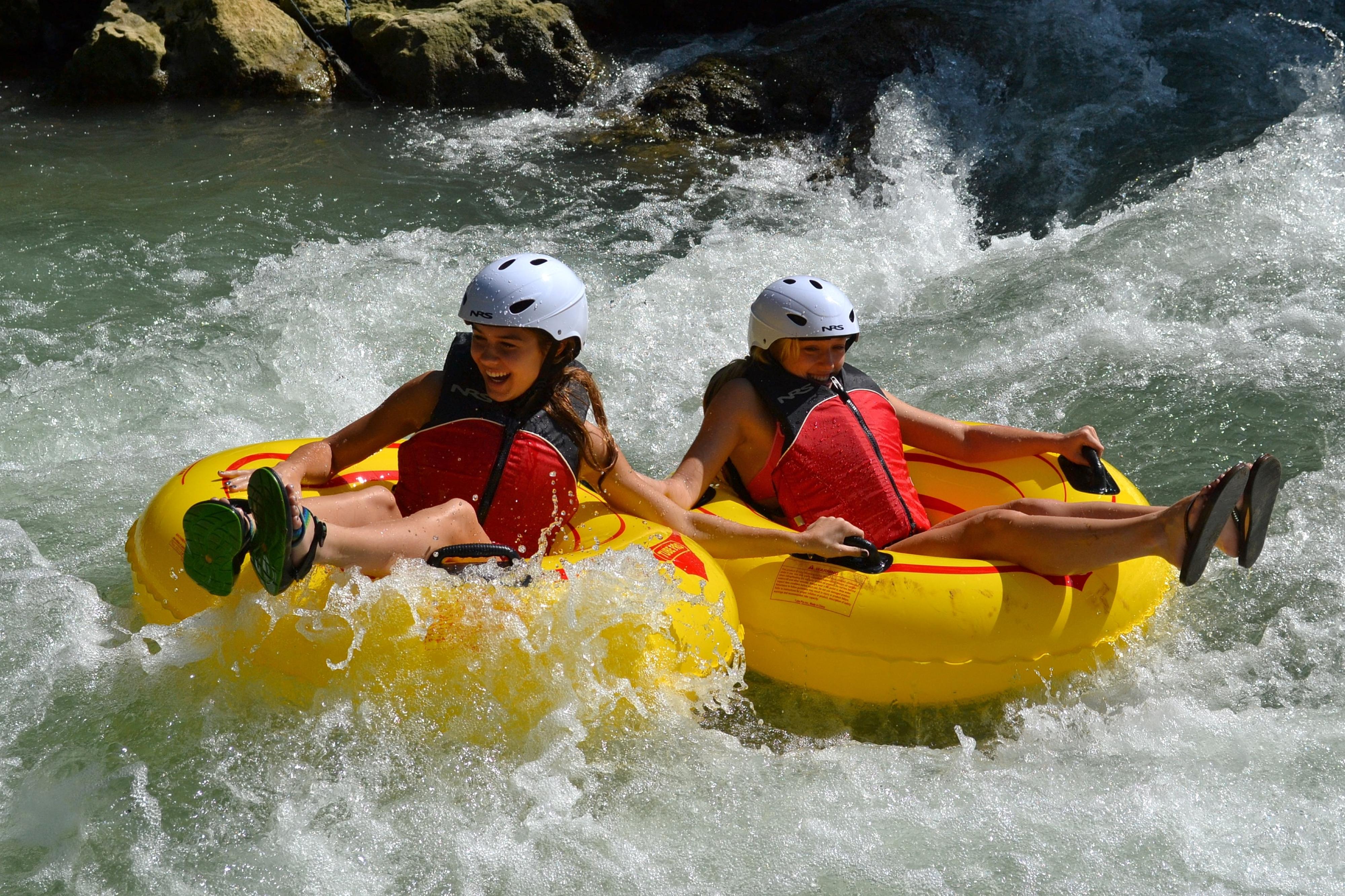 Falmouth: Jungle River Tubing & Bamboo Beach Club with Lunch – Bamboo Beach Club, Jamaica