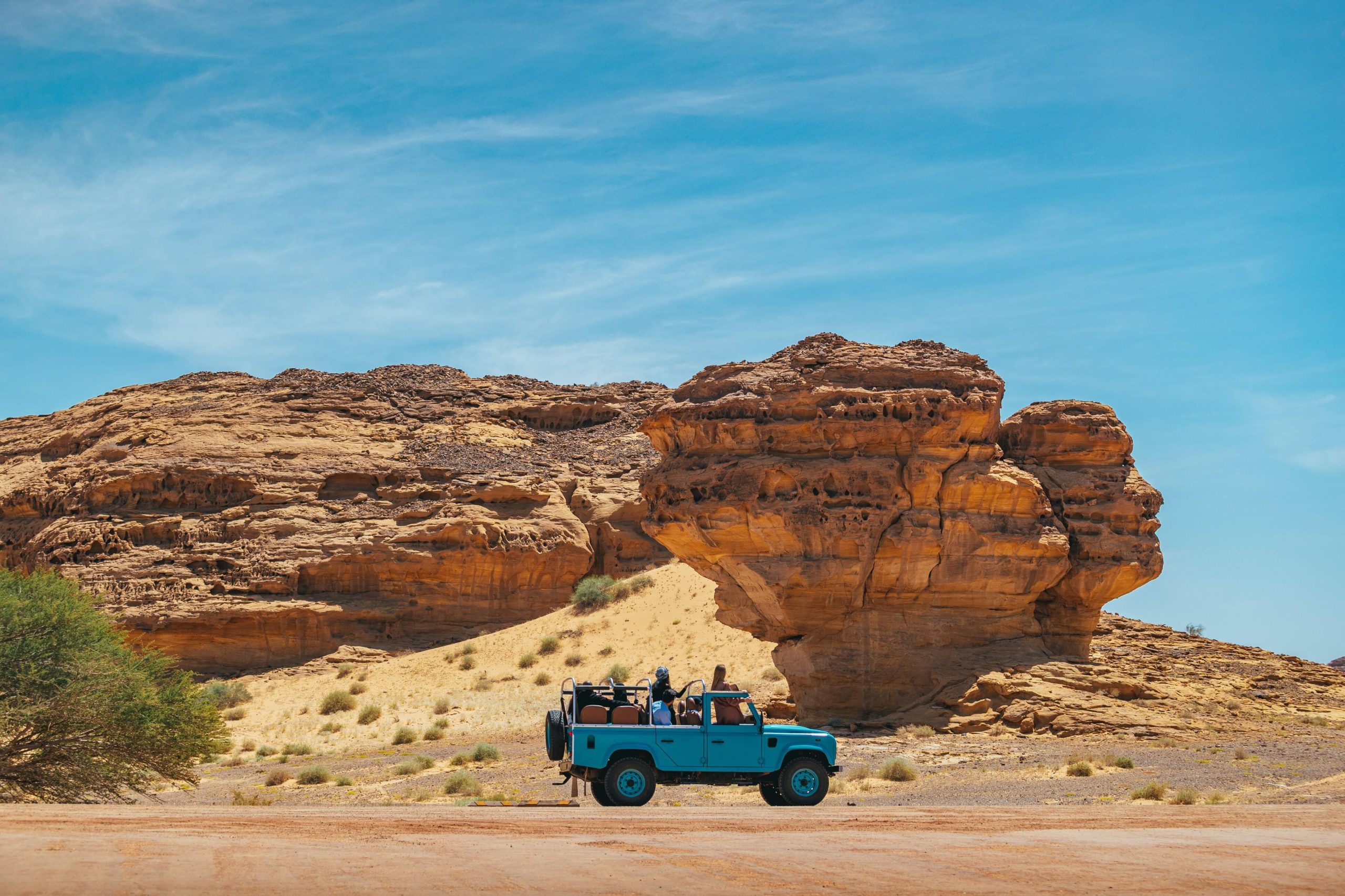 Fancy Tour of Hegra in a Vintage Land Rover – Saudi Arabia