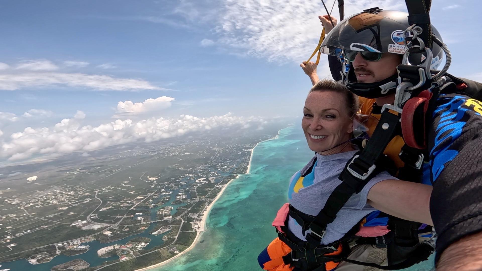 Freeport: Skydiving over the Bahamas – Freeport, Bahamas