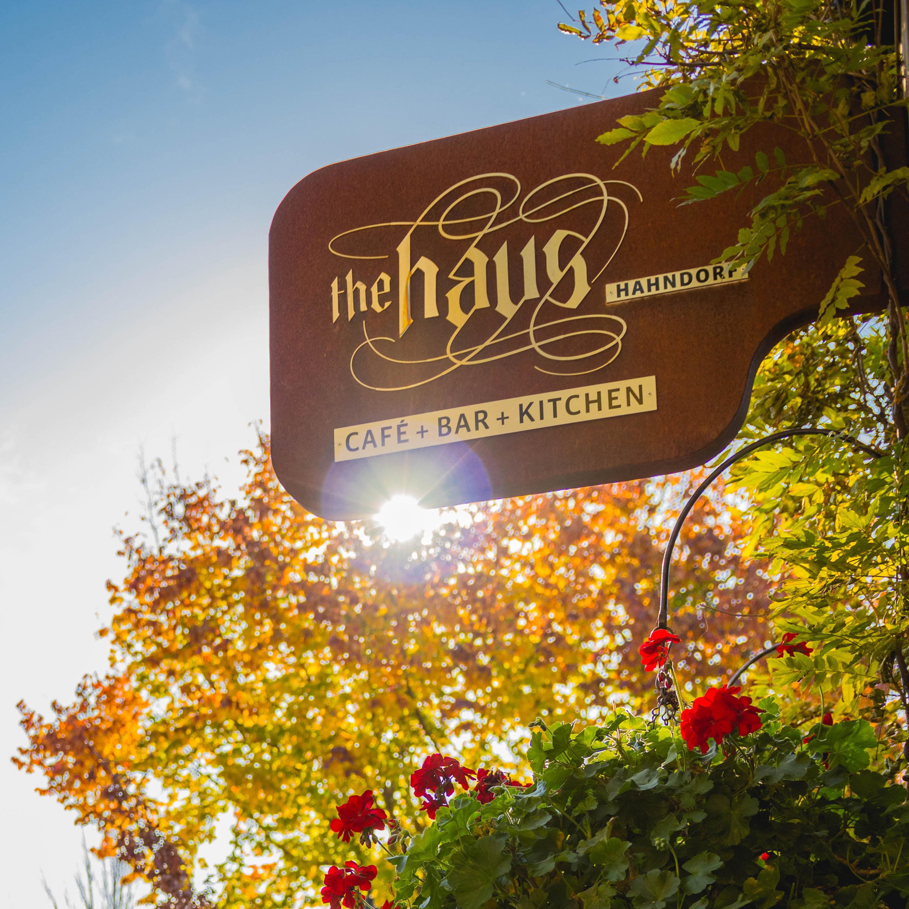 From Adelaide: Hahndorf and Barossa Valley with Winery Lunch – Nuriootpa, Australia