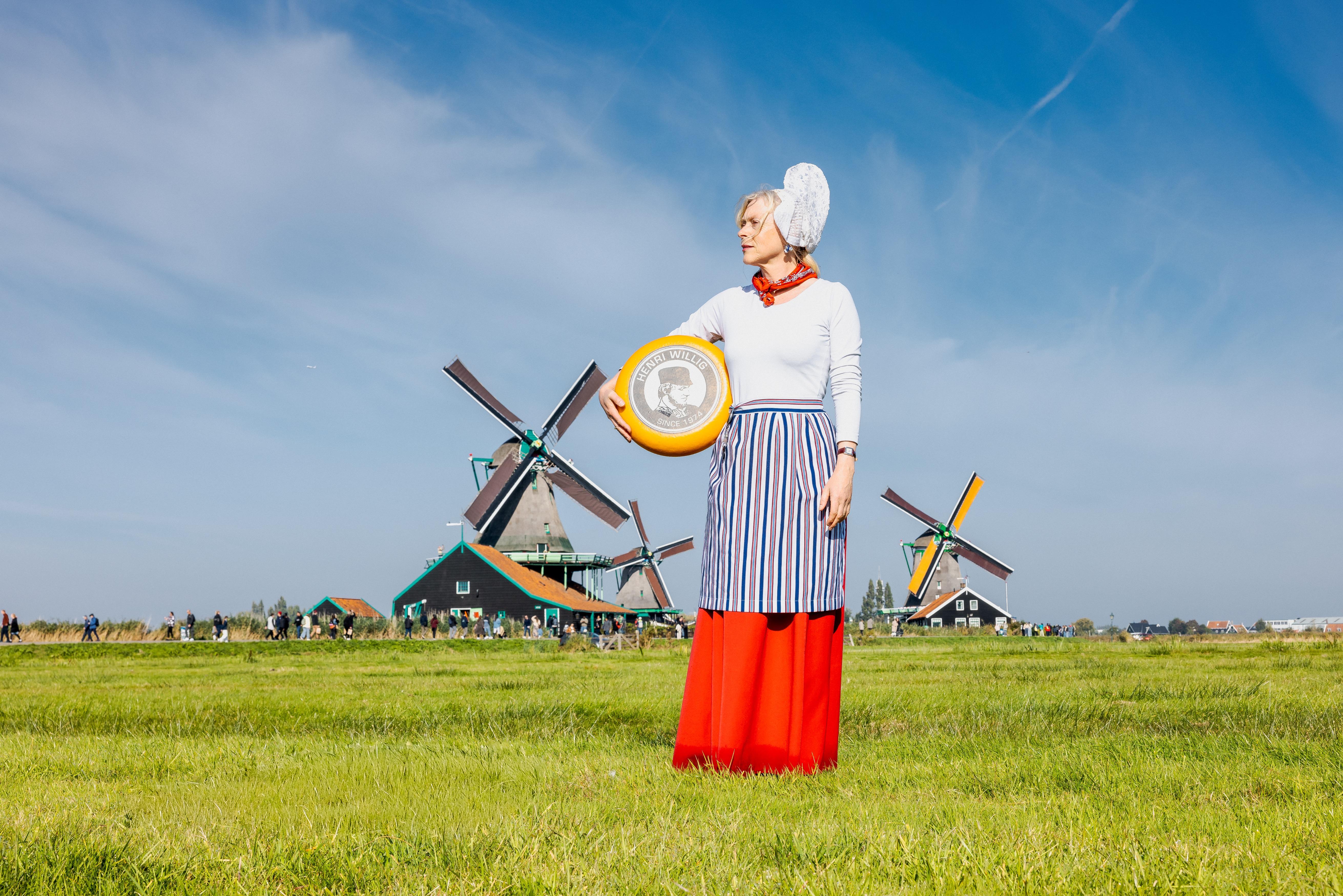 From Amsterdam: Dutch Windmills, Cheese and Wooden Shoes – Zaandam, Netherlands