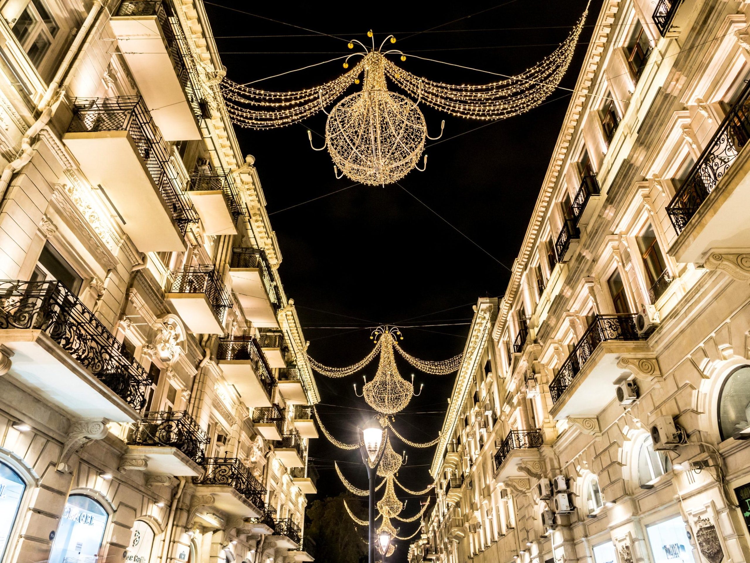 From Baku: Private City Highlights Tour – Azerbaijan