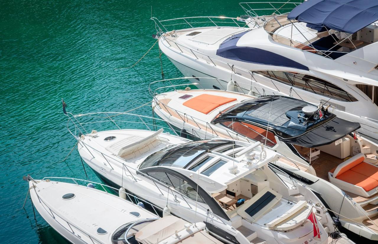 From Baku: Private Yacht Tour – Azerbaijan