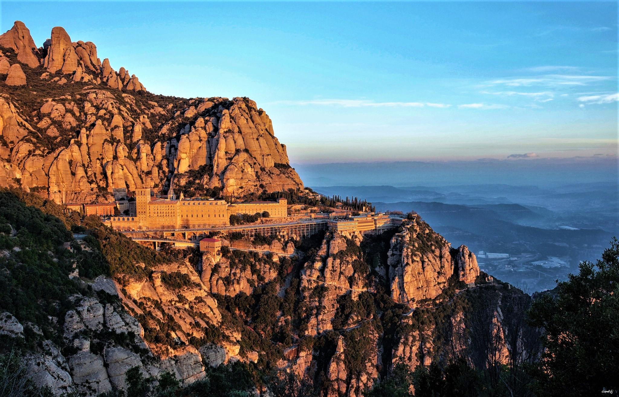 From Barcelona: Montserrat Monastery, Easy Hike, Cable Car – Barcelona, Spain