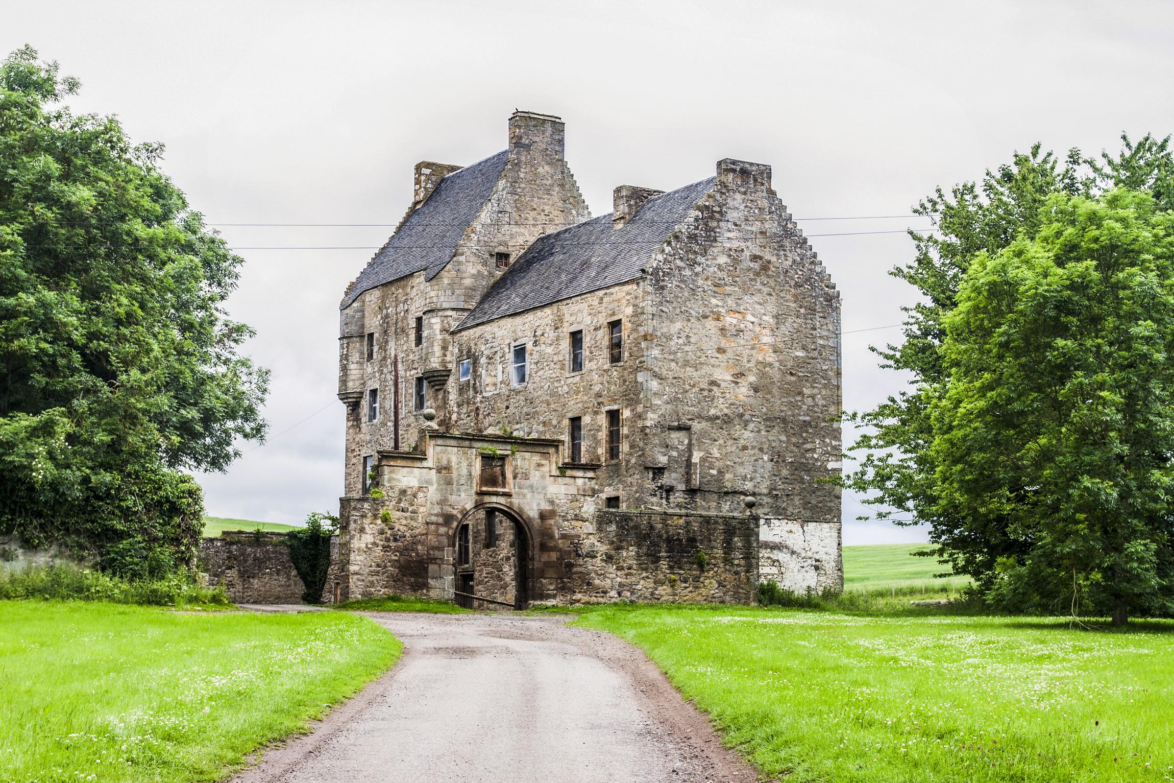 From Edinburgh: The Outlander Experience Guided Tour – Edinburgh, United Kingdom
