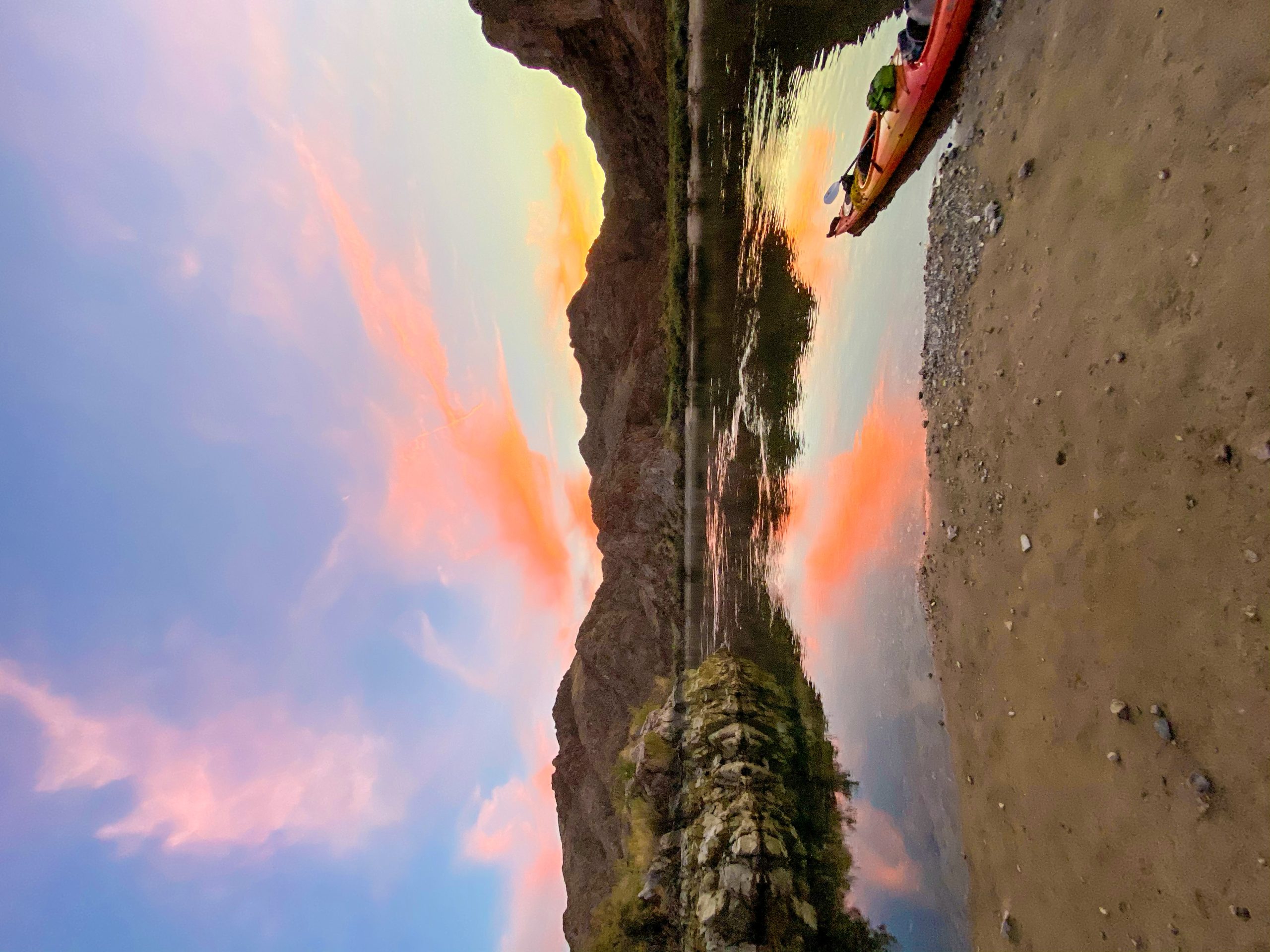 From Las Vegas: Black Canyon Twilight Kayak Tour – Black Canyon, Arizona
