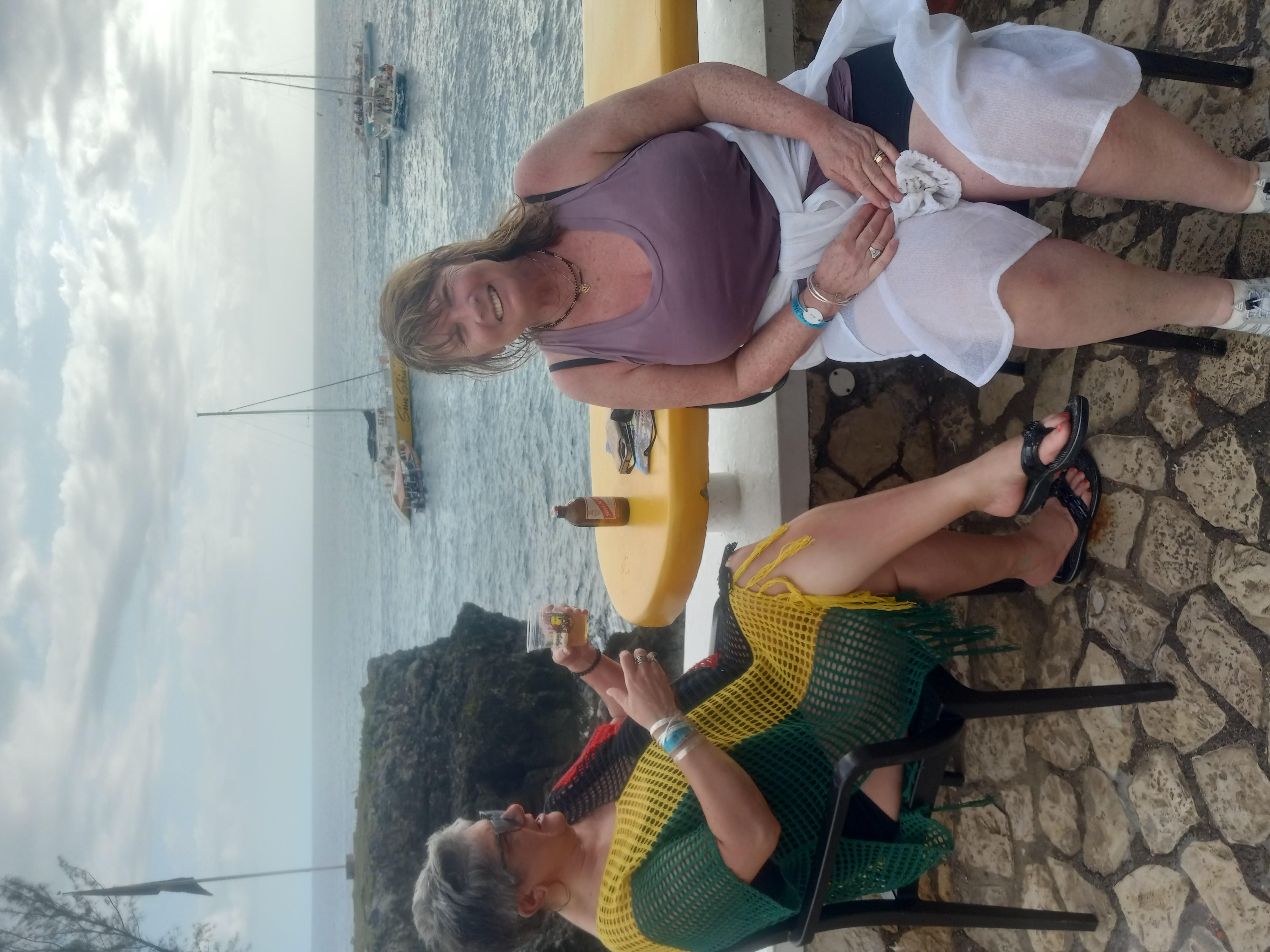 From Montego Bay: Negril Beach Daytrip & Rick’s Cafe Tour – Negril, Jamaica