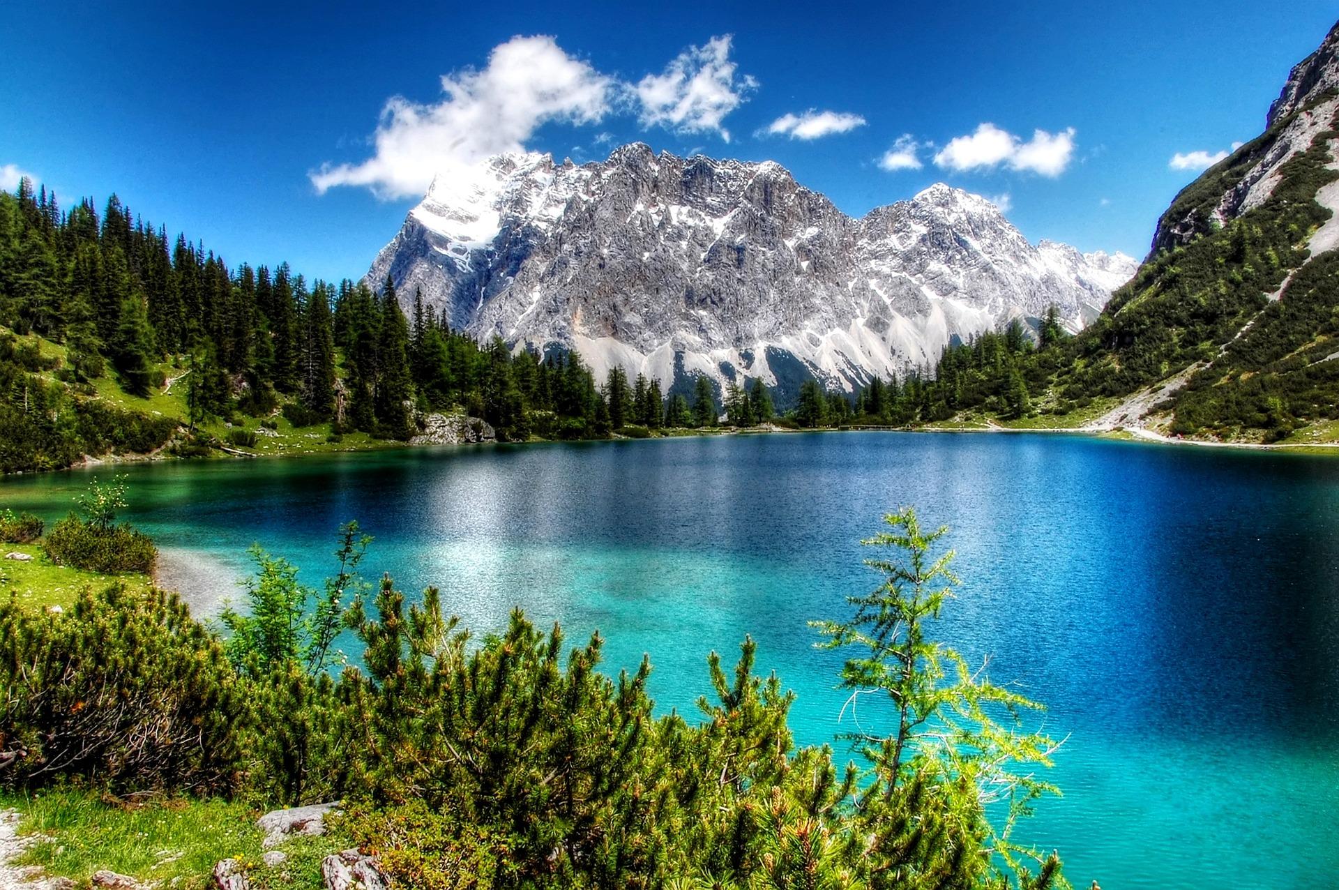 From Munich: Zugspitze & Eibsee Group or Private Day Tour – Garmisch-Partenkirchen, Germany