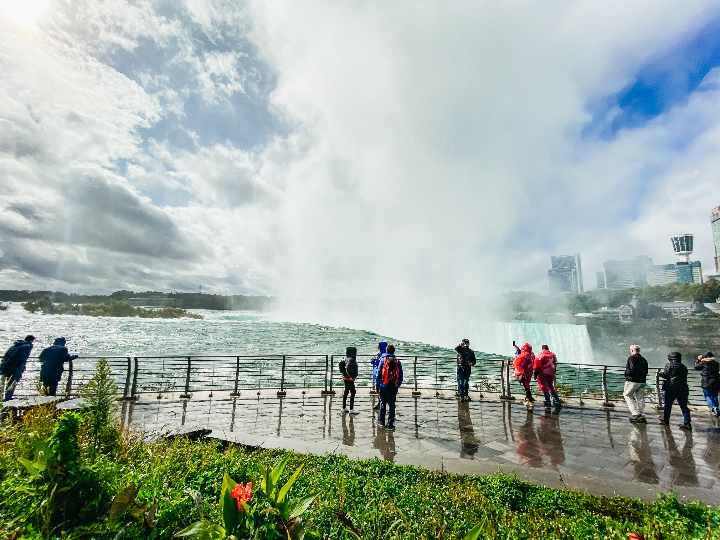 From NYC: 1-Day Niagara Falls Tour – Niagara Falls, New York