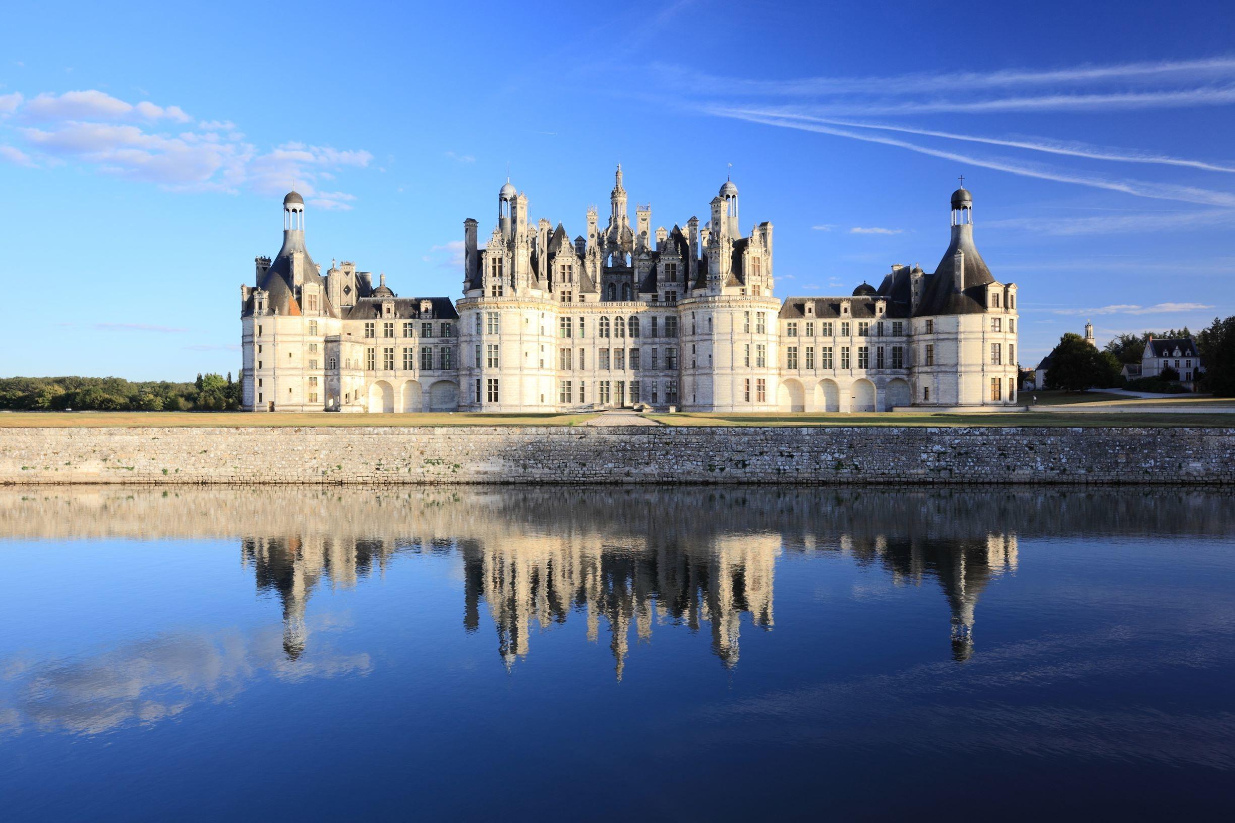 From Paris: Full-Day Loire Valley Chateaux Tour – Paris, France