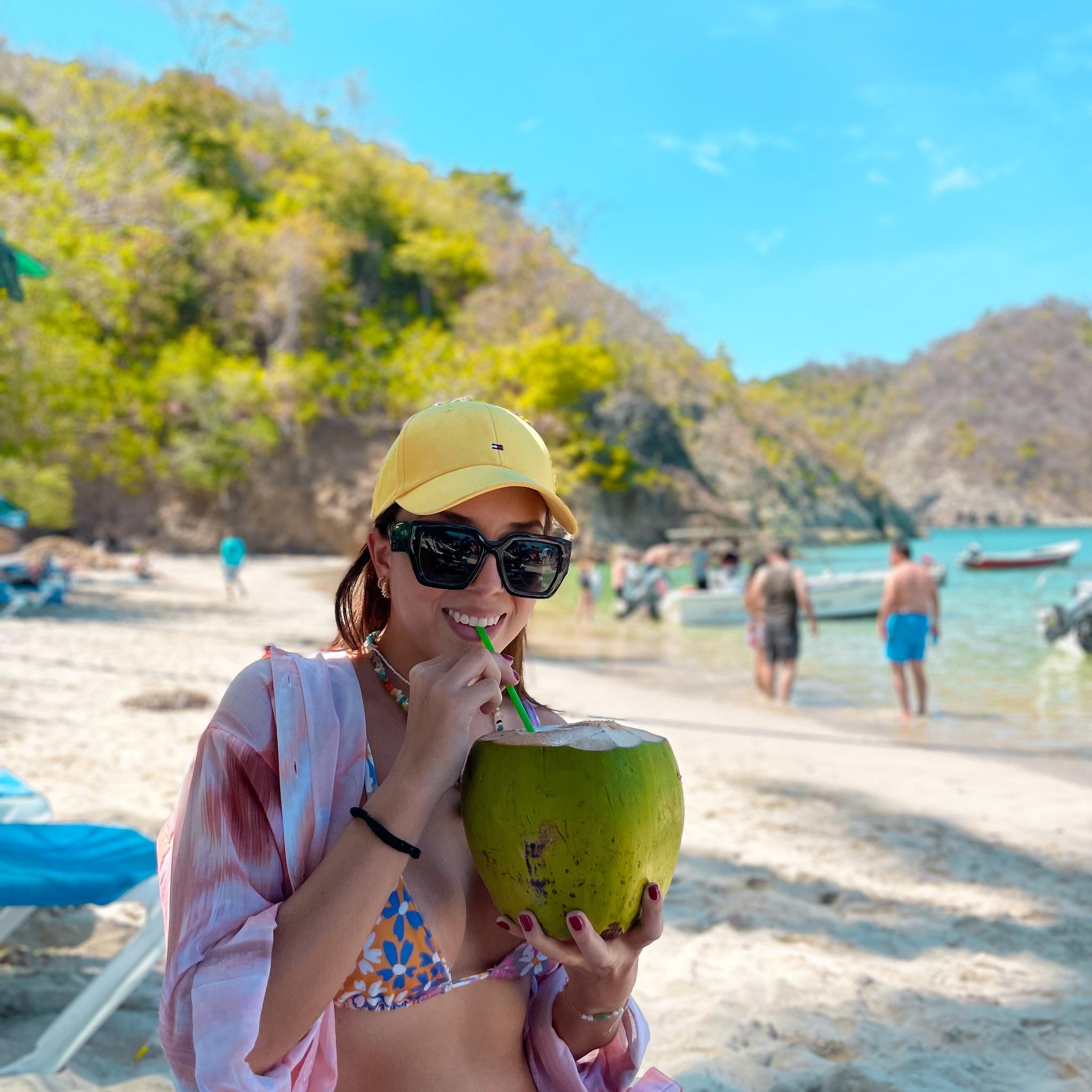 From Puntarenas: Isla Tortuga Speedboat Trip with Lunch – Puntarenas, Costa Rica