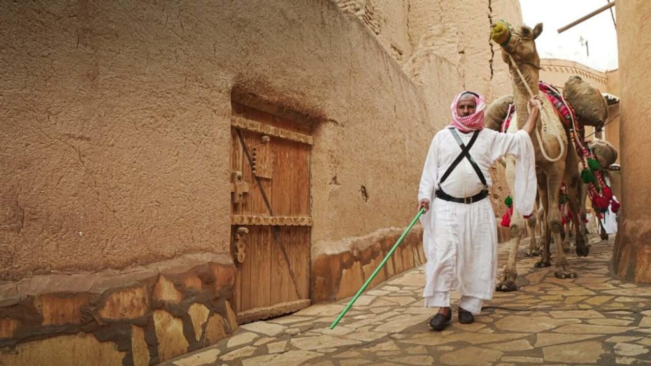 From Riyadh: Ushaiqer Heritage Village Tour – Saudi Arabia