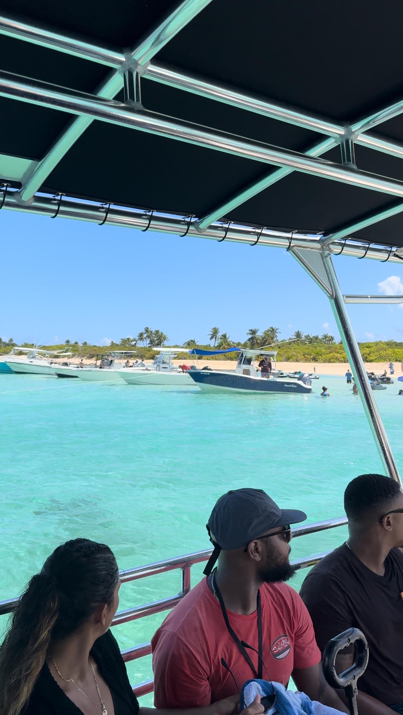 From San Juan: Transportation & Boat to Icaco, Drinks & Food – San Juan, Puerto Rico