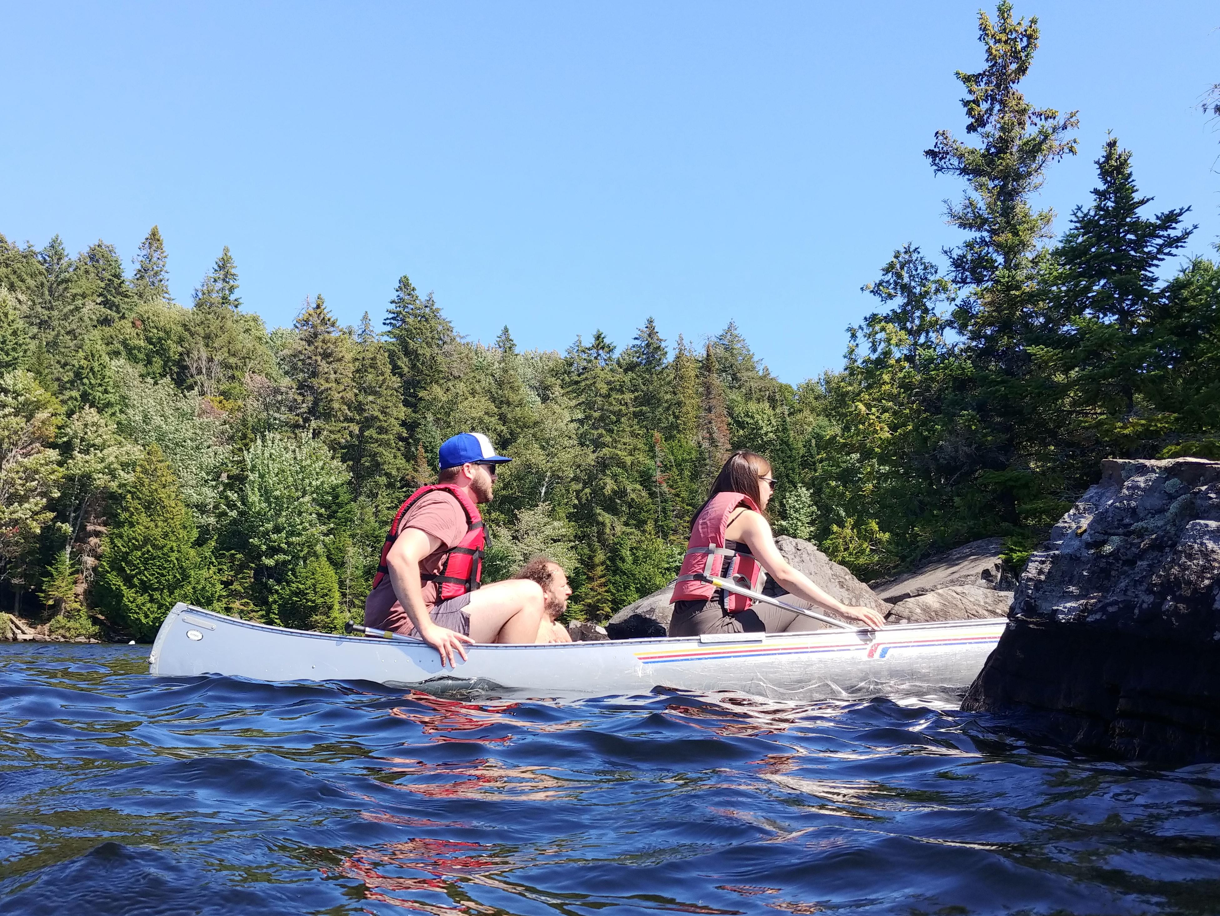 From Toronto: Algonquin Park Canoeing & Hiking Adventure – Algonquin Provincial Park, Canada