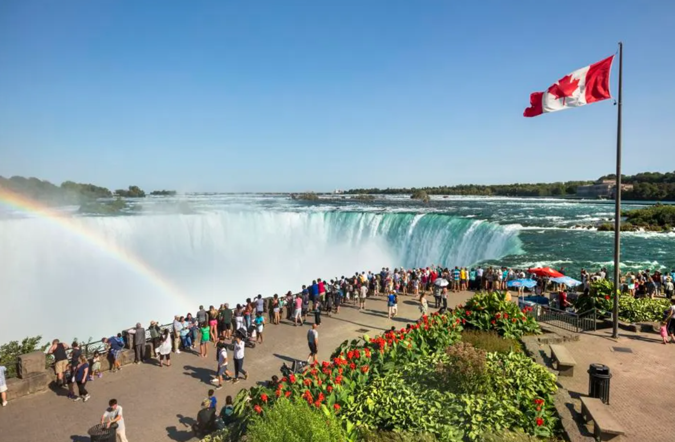 From Toronto: Private Full or Half Day Niagara Falls Tour – Niagara Falls, Ontario, Canada
