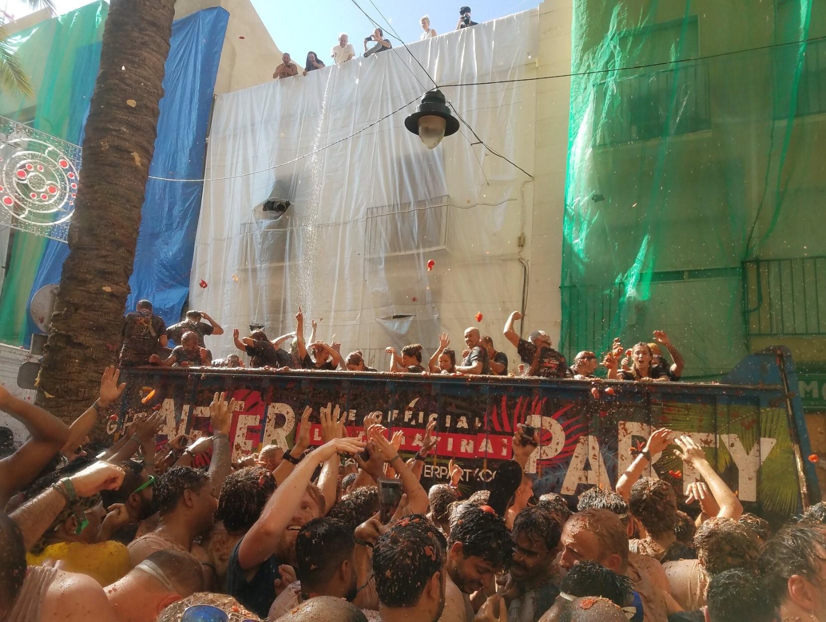 From Valencia: La Tomatina 2026 – Buñol, Spain
