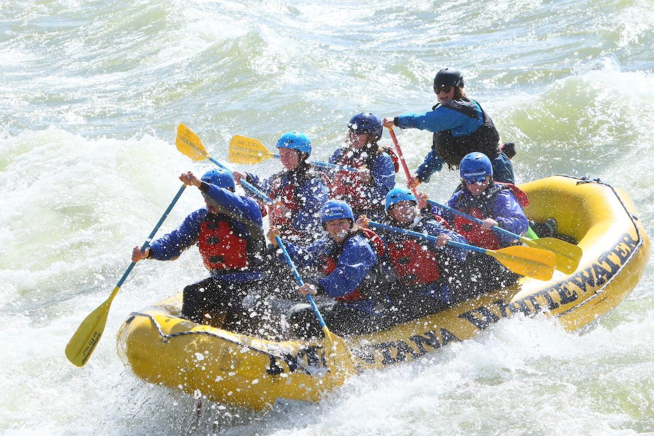 Gardiner: Half-Day Whitewater Raft Trip on the Yellowstone – Yellowstone River