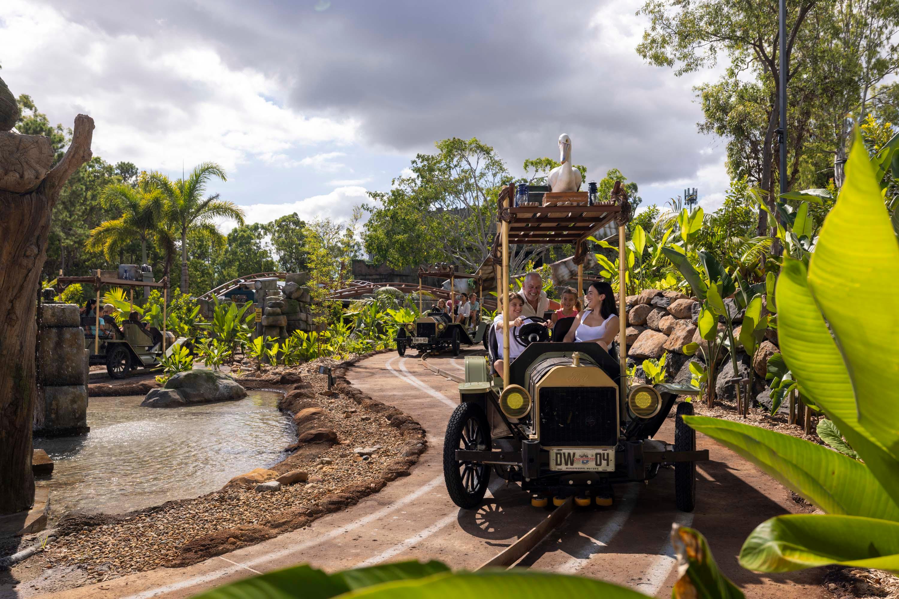 Gold Coast: 2-Day Dreamworld, WhiteWater World + SkyPoint – Gold Coast, Australia