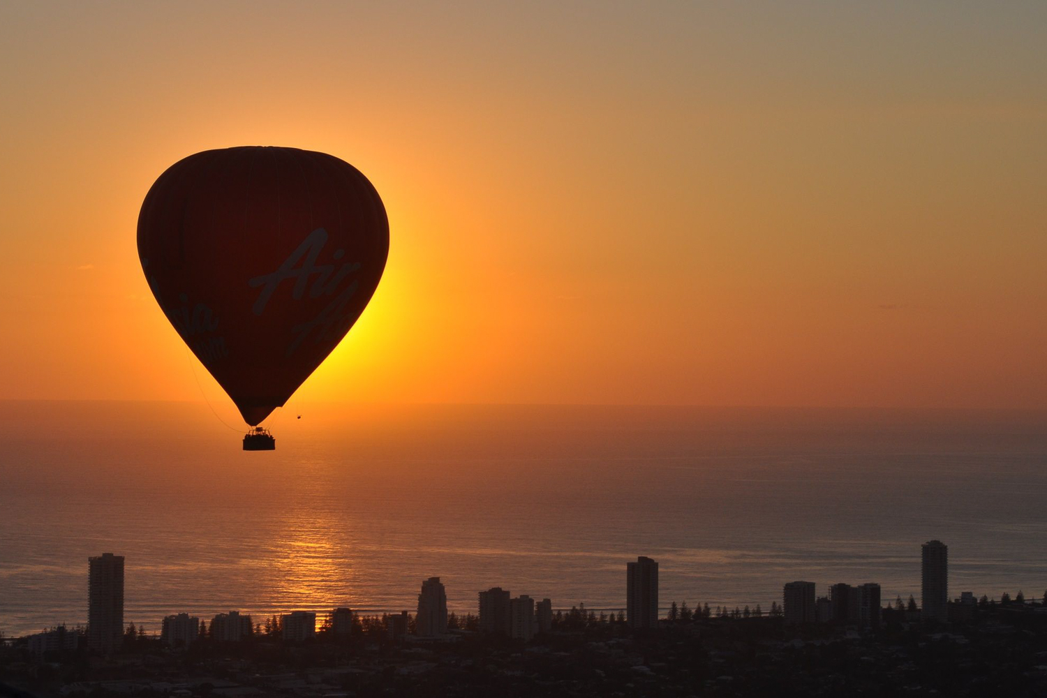 Gold Coast: Australian Sunrise 1-Hour Hot Air Balloon Flight – Gold Coast, Australia