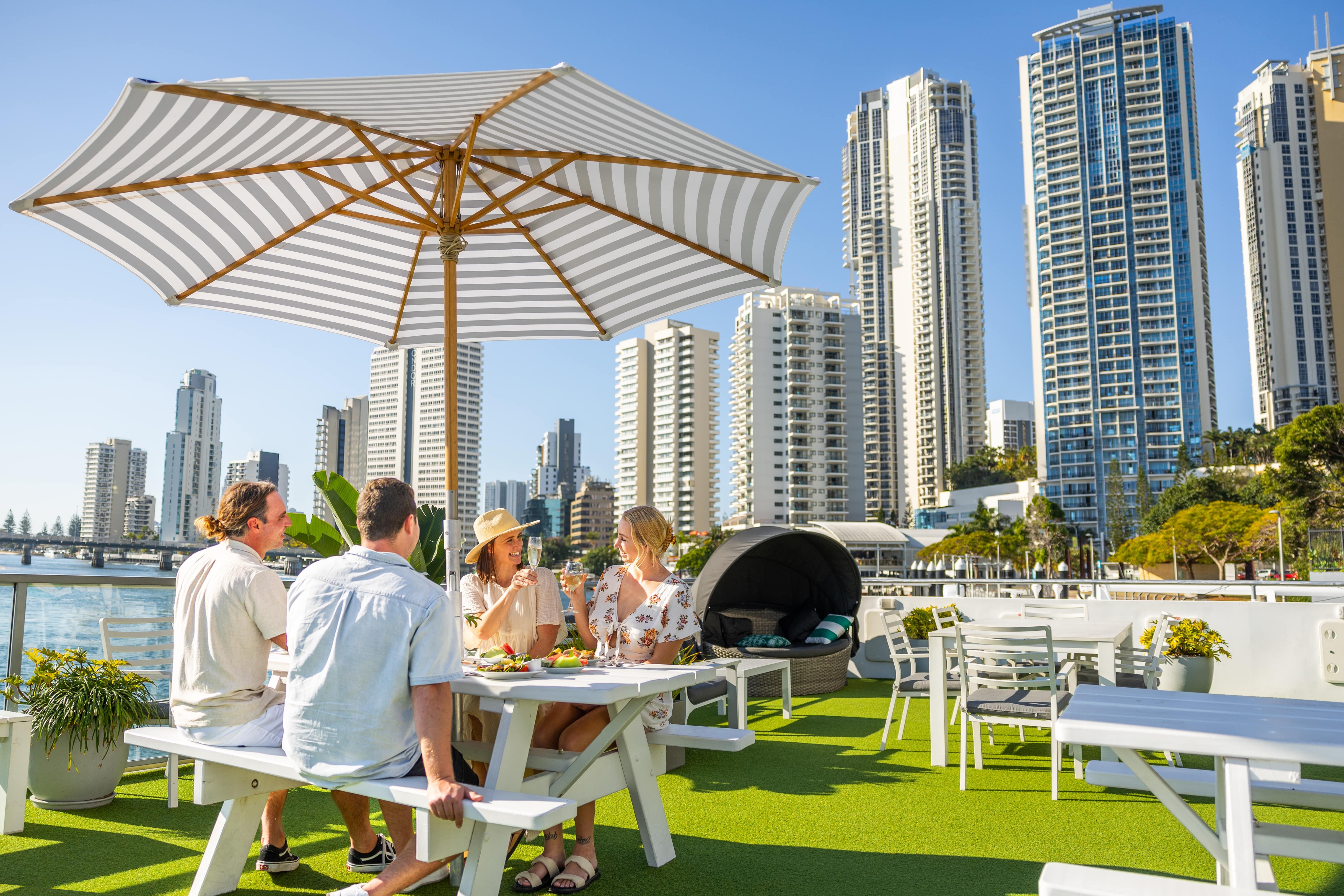 Gold Coast: Sightseeing Cruise with Buffet Lunch – Gold Coast, Australia