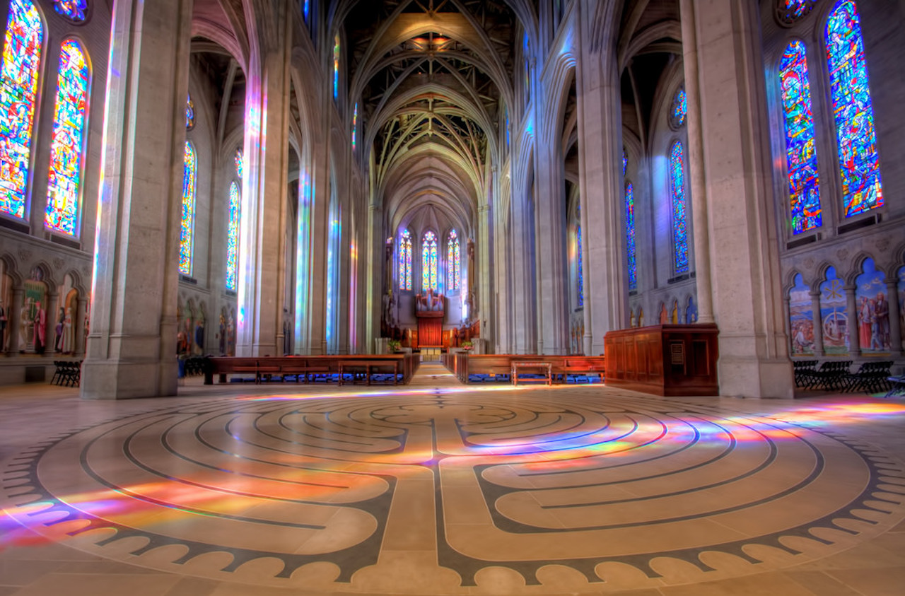 Grace Cathedral: Explore the Beauty (Entry + Self-Led Tour) – San Francisco, California