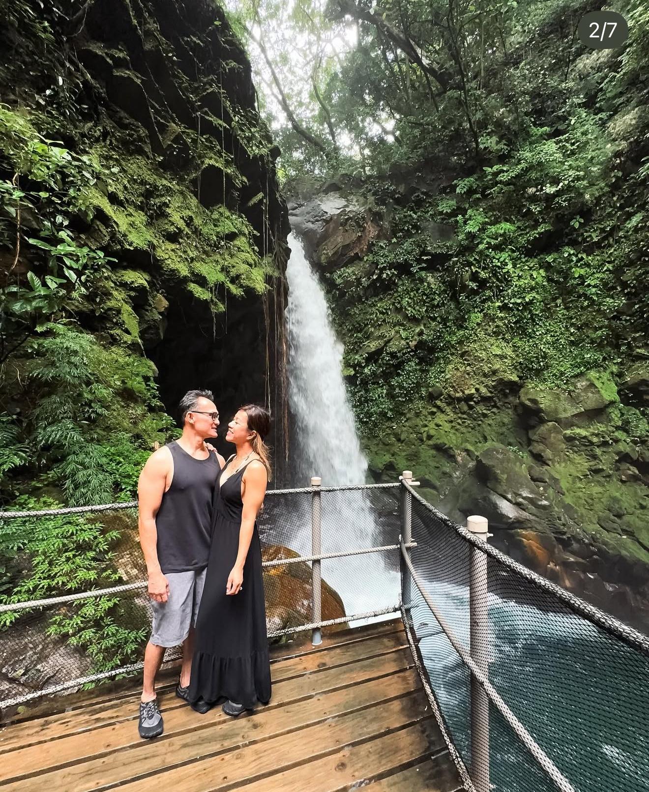 Guanacaste: Waterfall & Hot Springs Tour with Transport – Liberia, Costa Rica