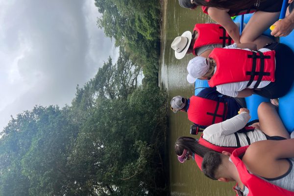 Guatuso: Río Frío Wildlife Boat Tour with Snacks – Tenorio Volcano National Park, Costa Rica