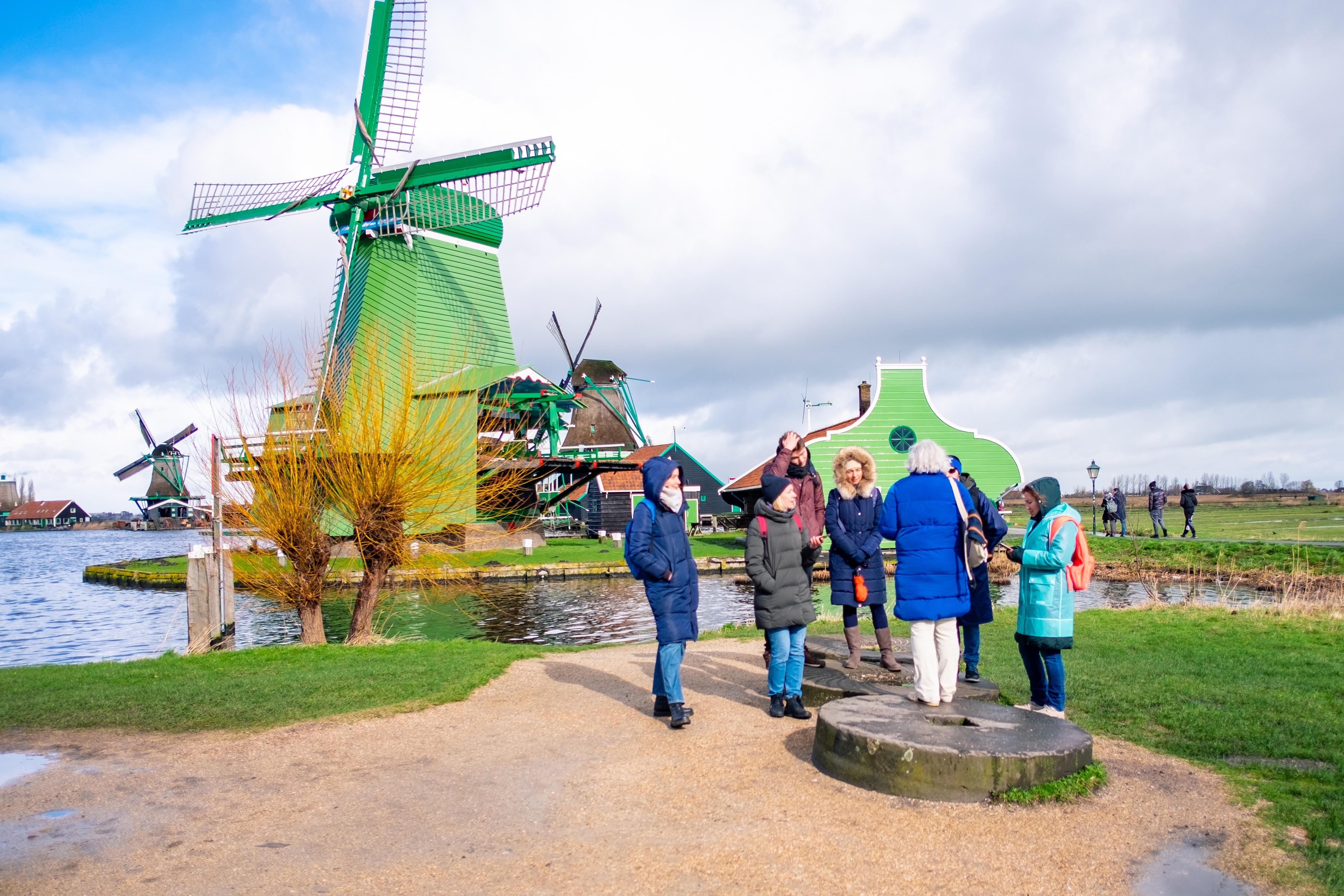 Half-Day Private Guided Sightseeing Tour of Zaanse Schans – Zaandam, Netherlands