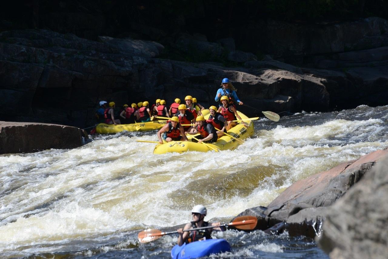 Half-Day White Water Rafting – Lac-Supérieur, Canada