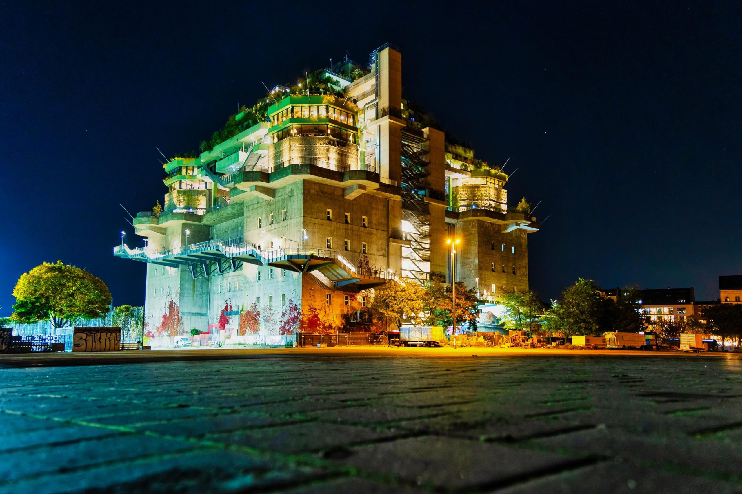 Hamburg: Walking tour of the Green Bunker in St. Pauli – Hamburg, Germany