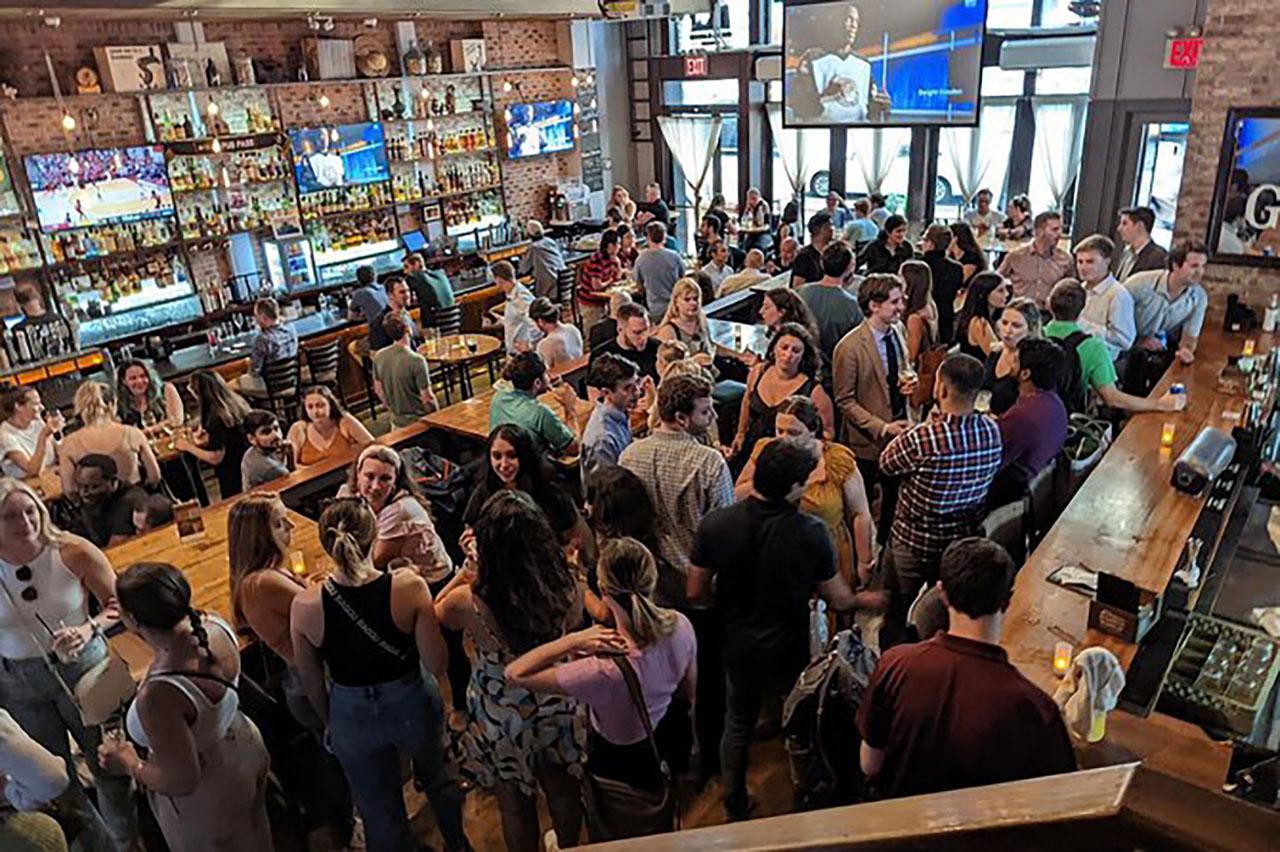 Happy Hour Pub Crawl – Galveston, Texas