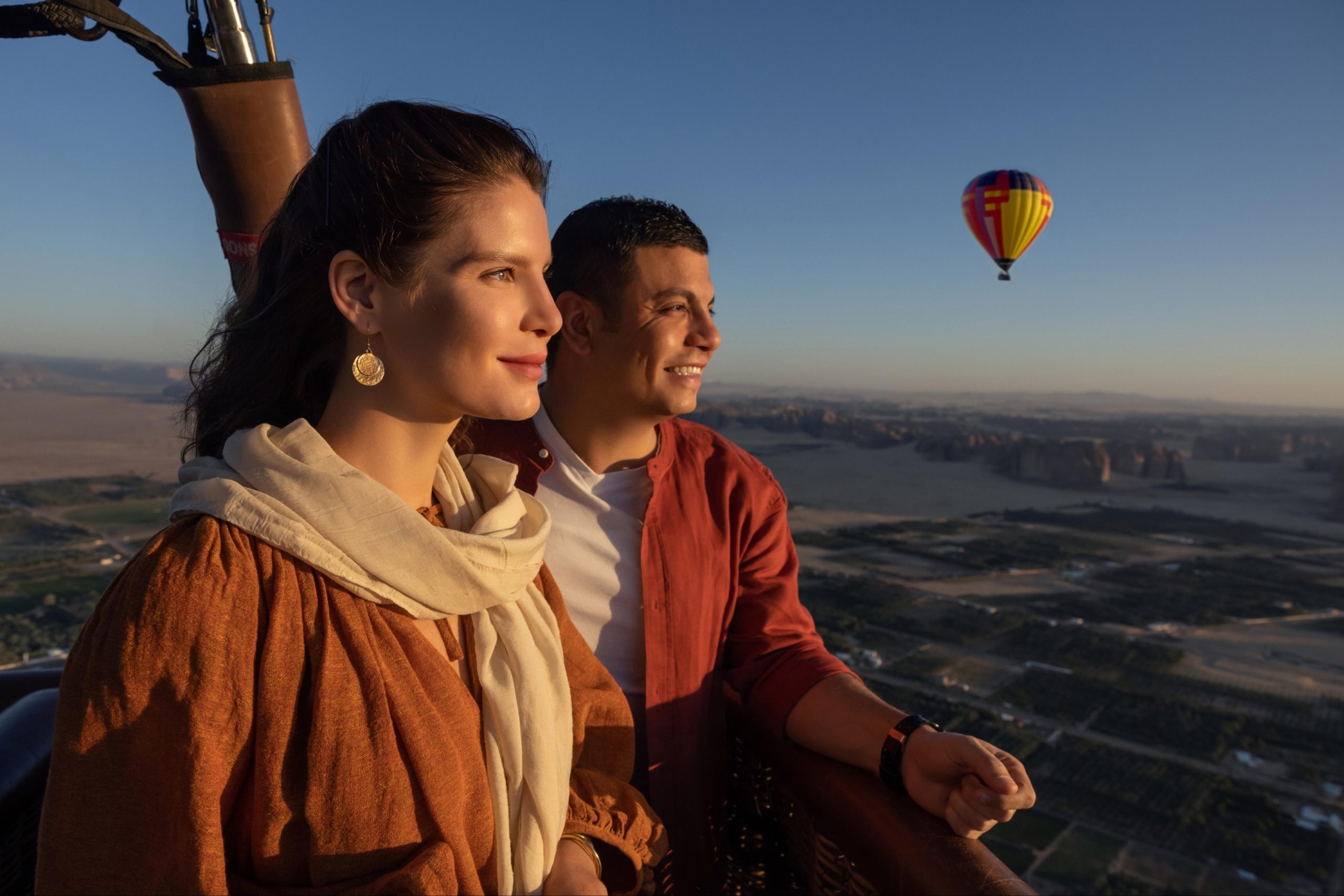 Hegra Al Ula: Sunrise Hot Air Balloon Flight – Saudi Arabia