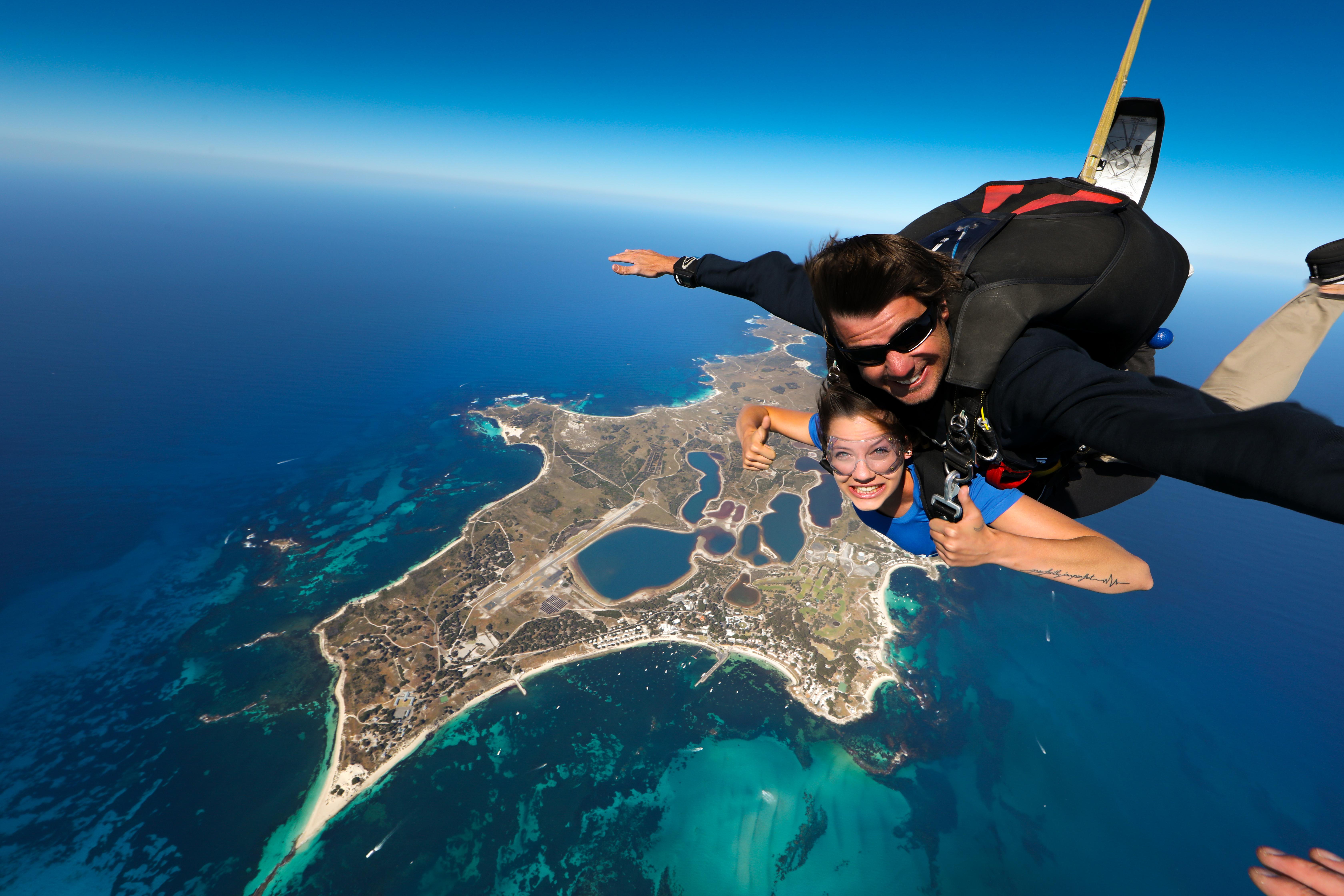 Hillary’s Harbour: Rottnest Island Skydive and Ferry Package – Perth, Australia
