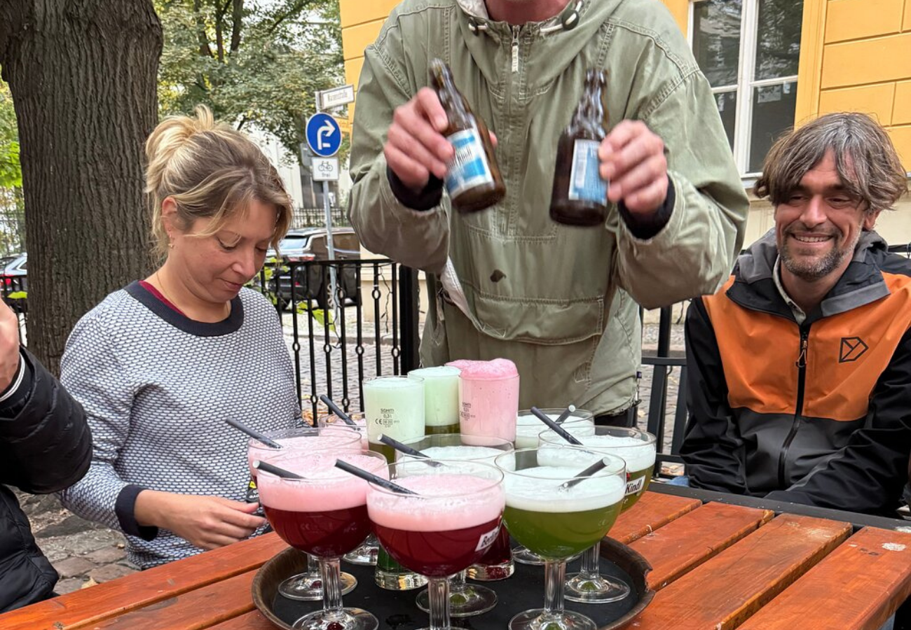 Historic Berlin Pubs & History Tour – Berlin, Germany