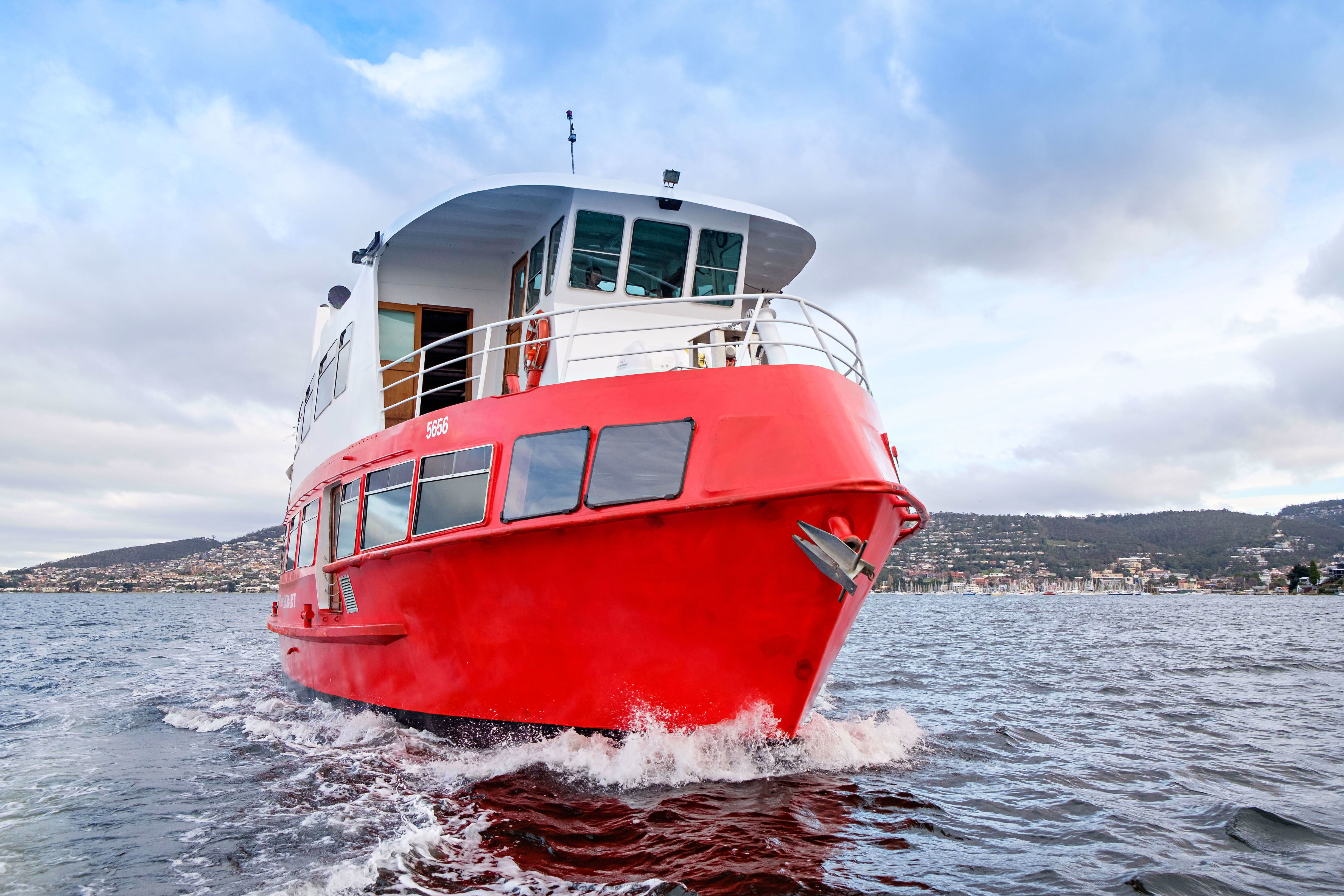 Hobart: Historic Lunch Cruise – Hobart, Australia