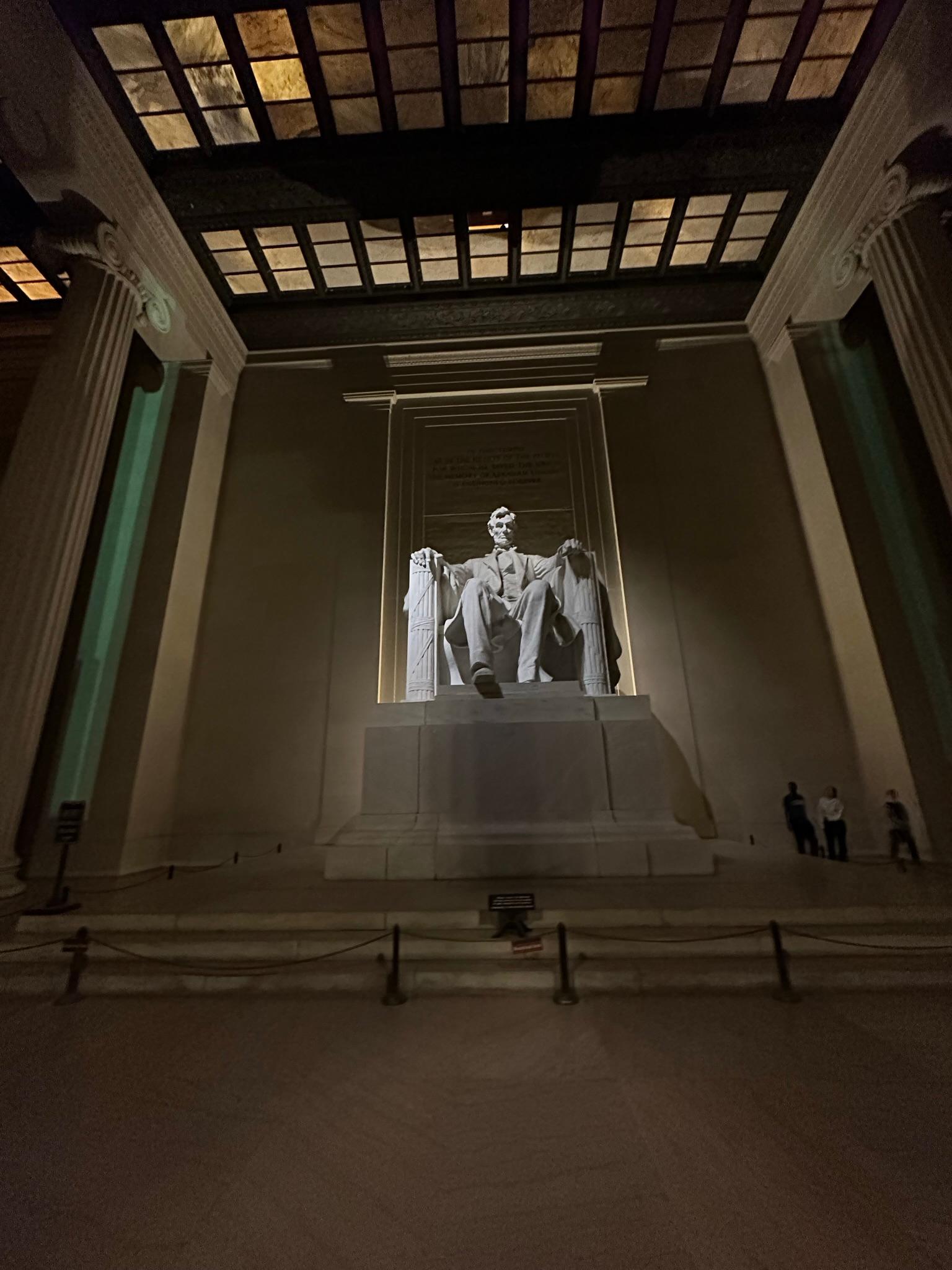 Hop on, Hop off Tour of Washington DC – Washington DC