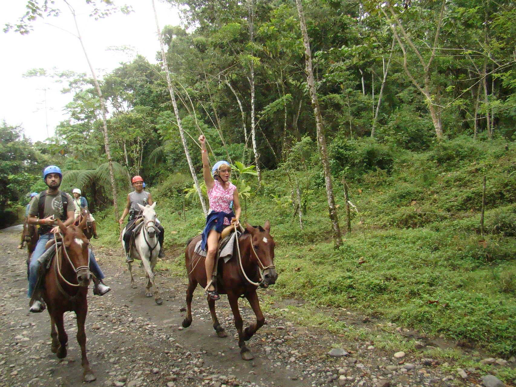 Horseback riding to La Fortuna Waterfall – La Fortuna, Costa Rica