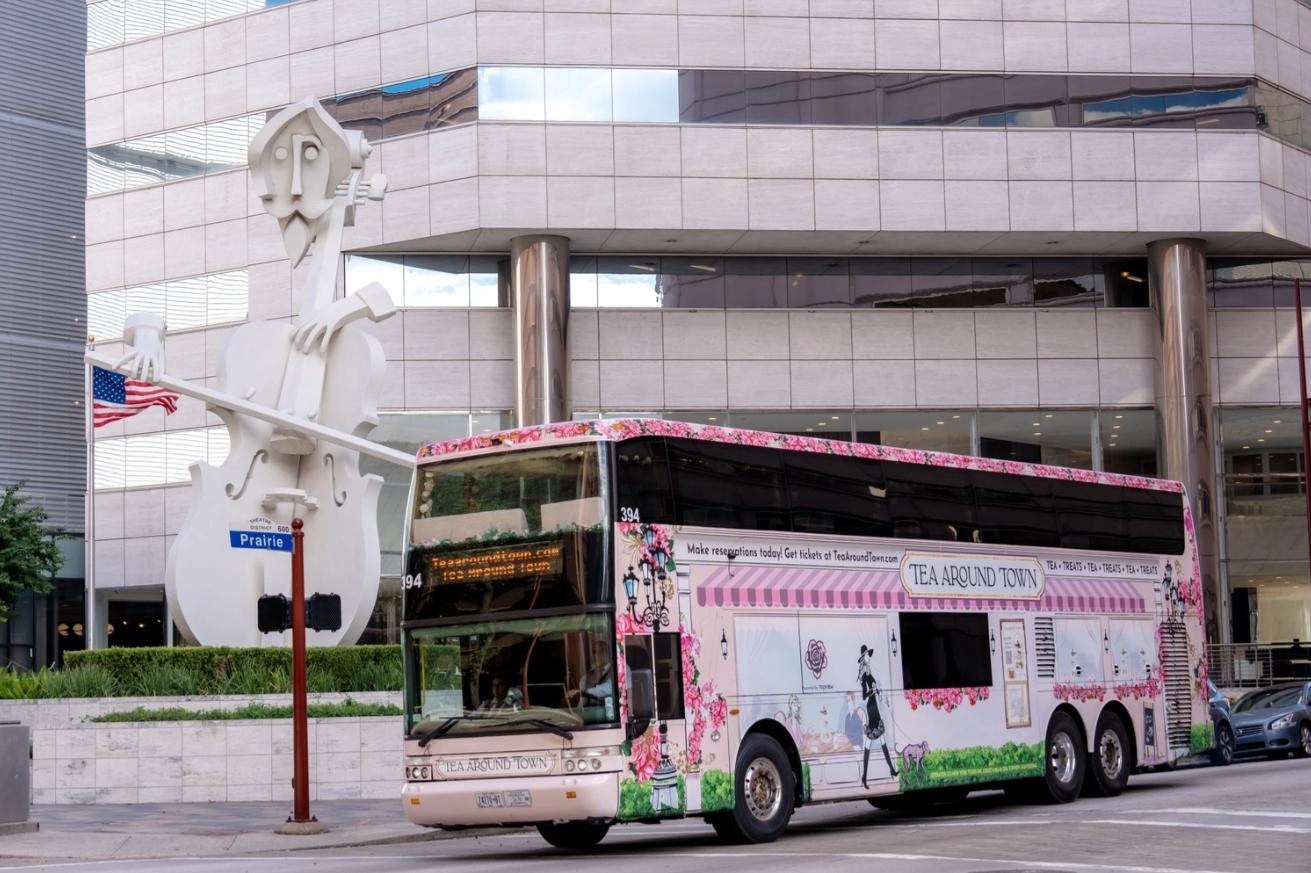 Houston: Tea Around Town® Afternoon Tea Bus Tour – Houston, Texas