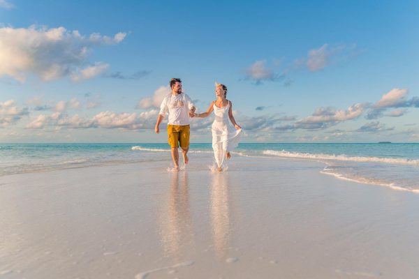 Hulhumalé: Sandbank, Stingray Snorkel, & Dolphin Cruise – Maldives