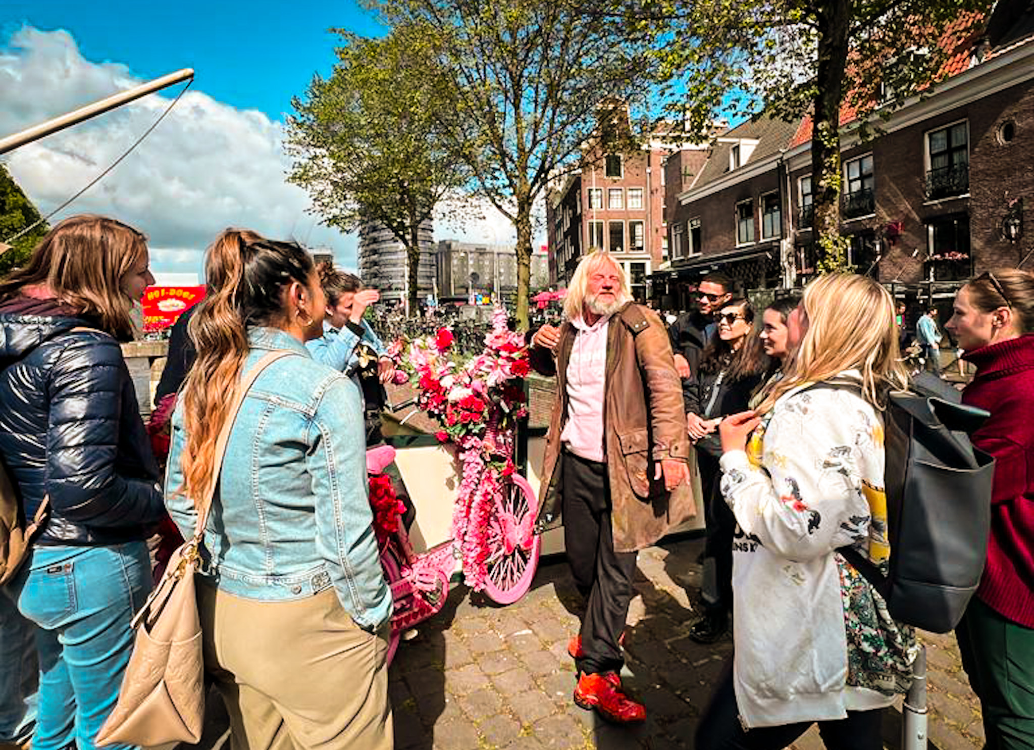 Humans of Amsterdam – Small group cultural walking tour – Amsterdam, Netherlands