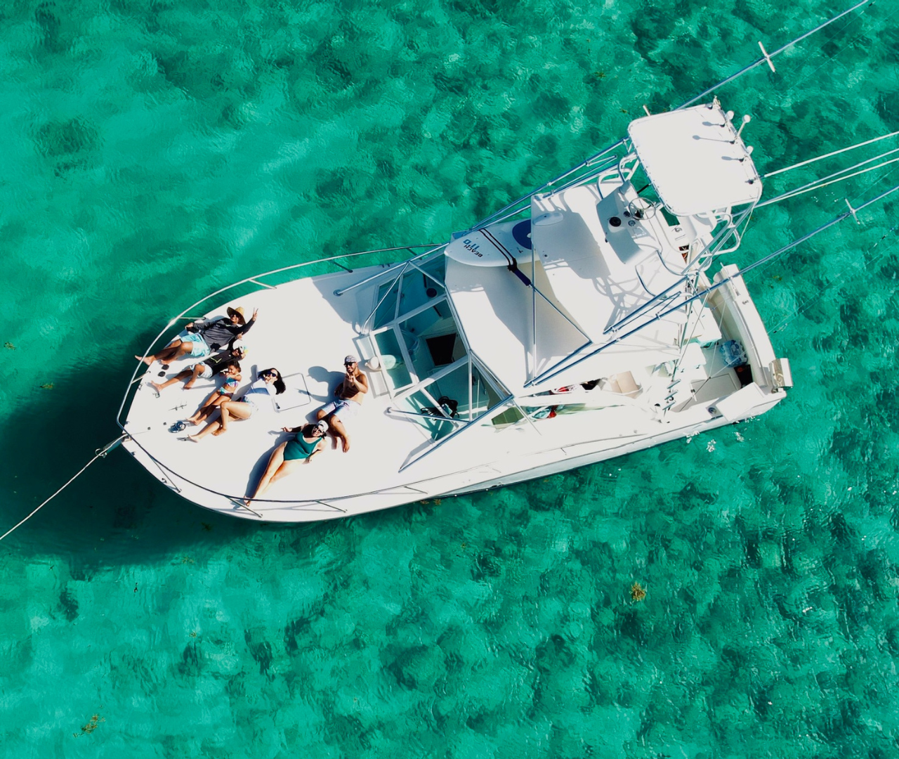 Icacos or Palomino: Luxury Yacht Tour. Snorkeling and Lunch – Fajardo, Puerto Rico