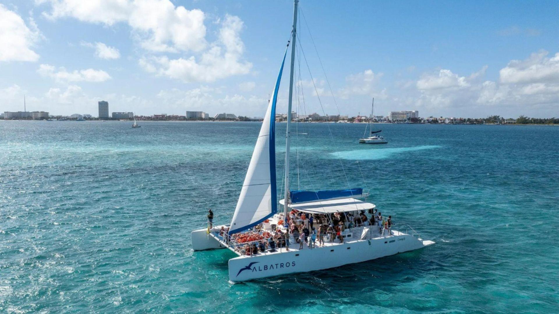 Isla Mujeres: Boat party, adults-only: all-inclusive – Cancun, Mexico