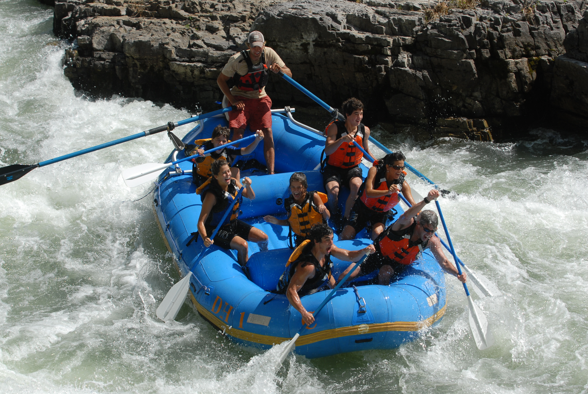 Jackson: 4-Hour Small Boat Snake River Whitewater Rafting – Snake River, Wyoming